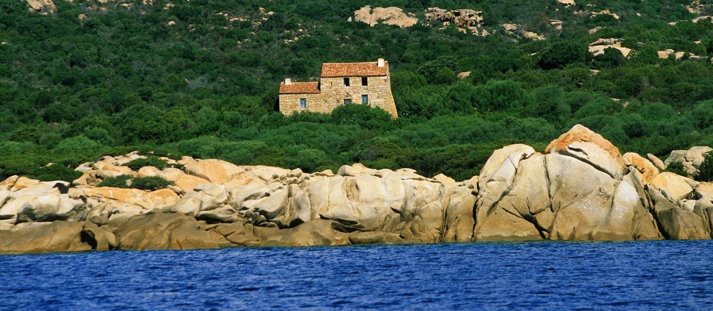 Eddera, Corsica, seen from the sea