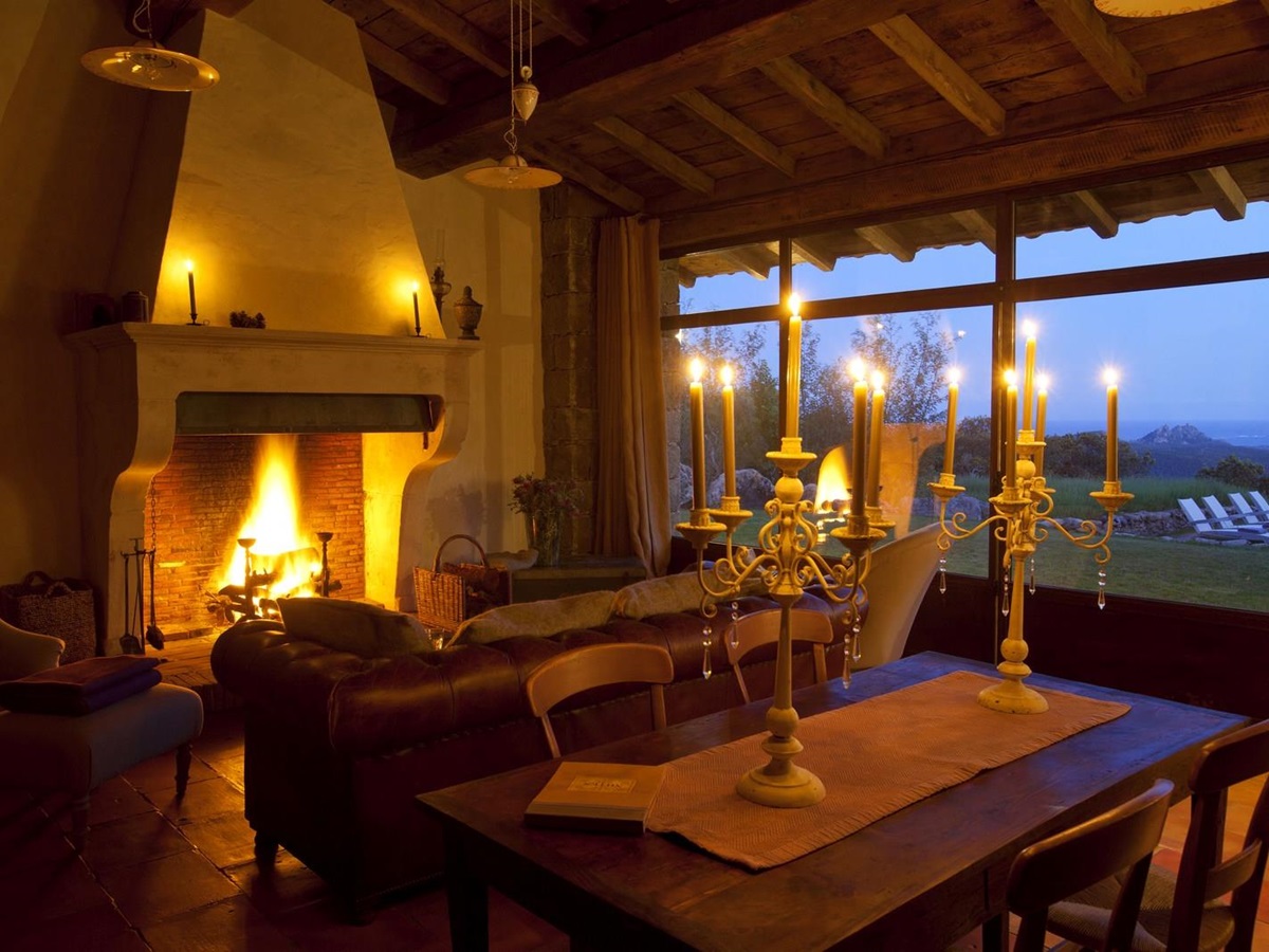 Dining room at night of I Pini, Corsica
