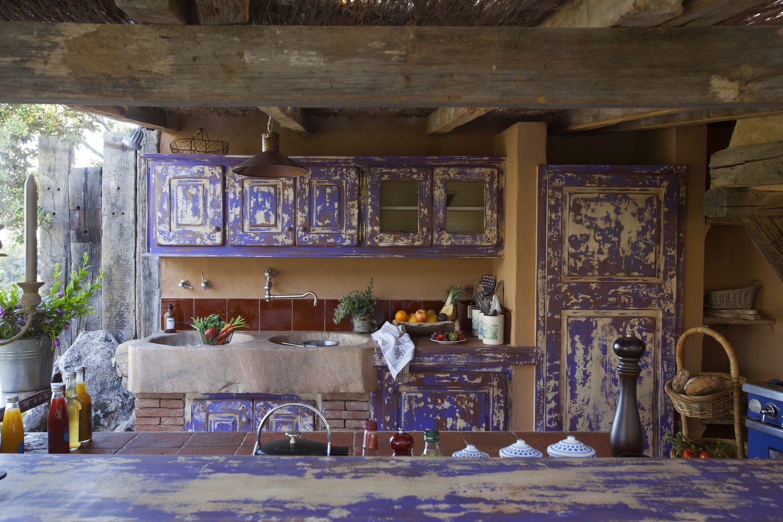 kitchen of I Pini, Corsica