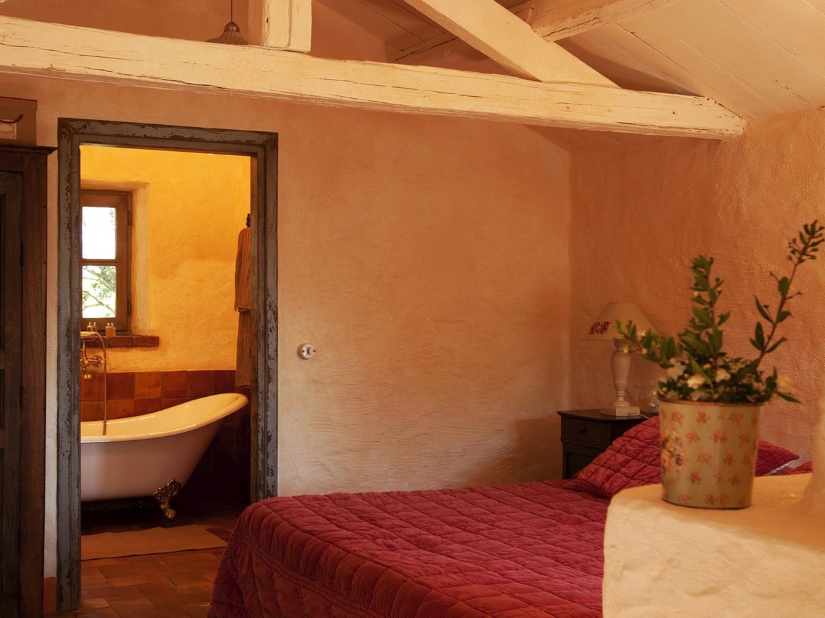 Double bedroom of Nivara, Corsica