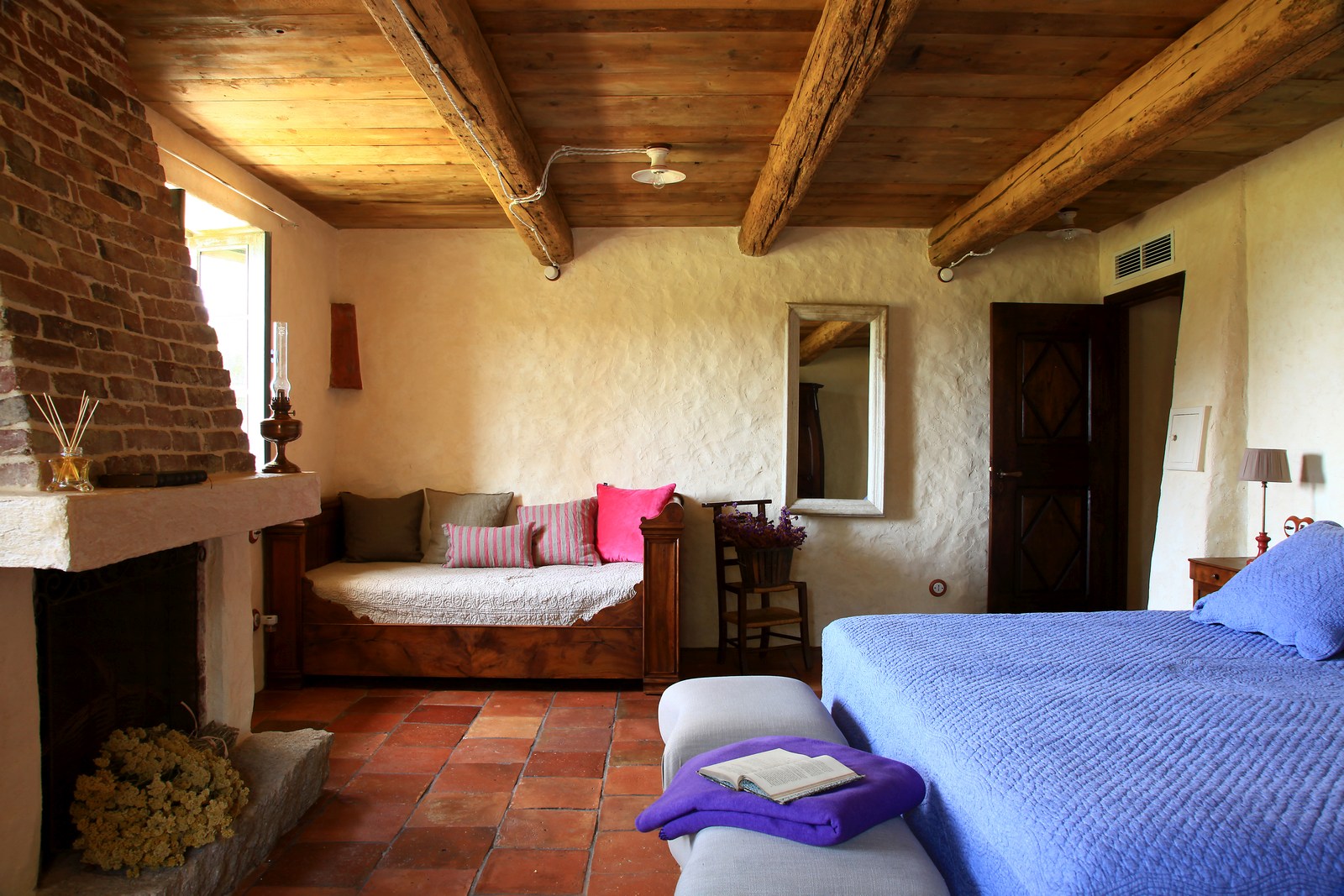 Double bedroom in U Fragnu, Corsica