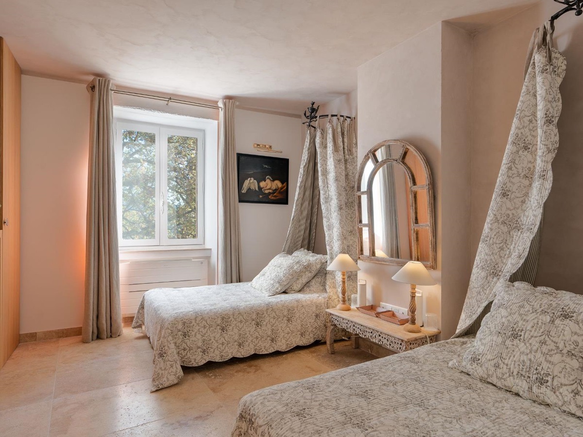Twin Bedroom at La Combe in the Cote d'Azur