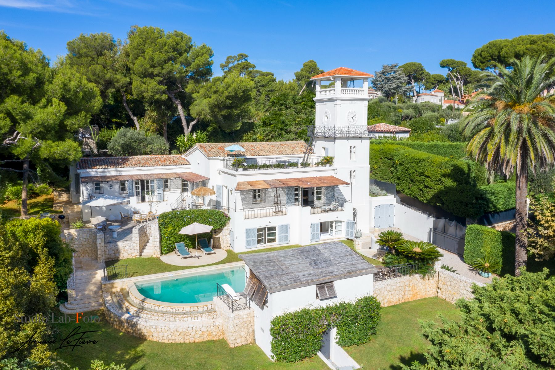 Drone Image of La Coquette in the Cote d'Azur