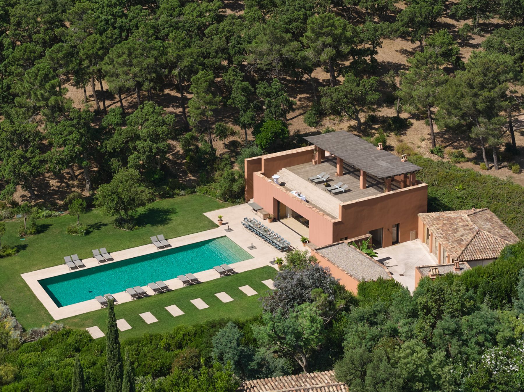 Aerial shot of pool at Les Vallons in Cote D'Azur, France
