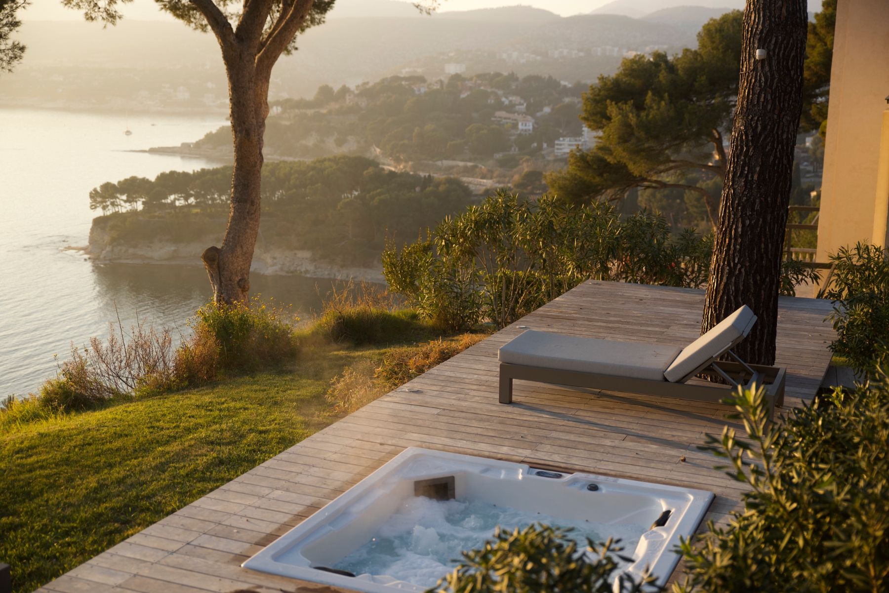 Jacuzzi and sunlounger with sea view at Villa Florie in Côte d'Azur