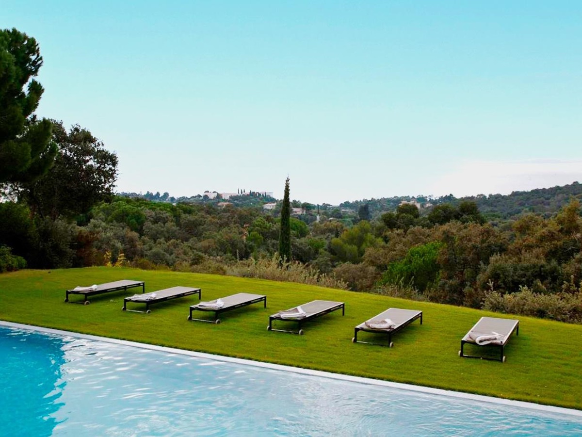 Swimming pool at Villa Gigaro on the Cote d'Azur