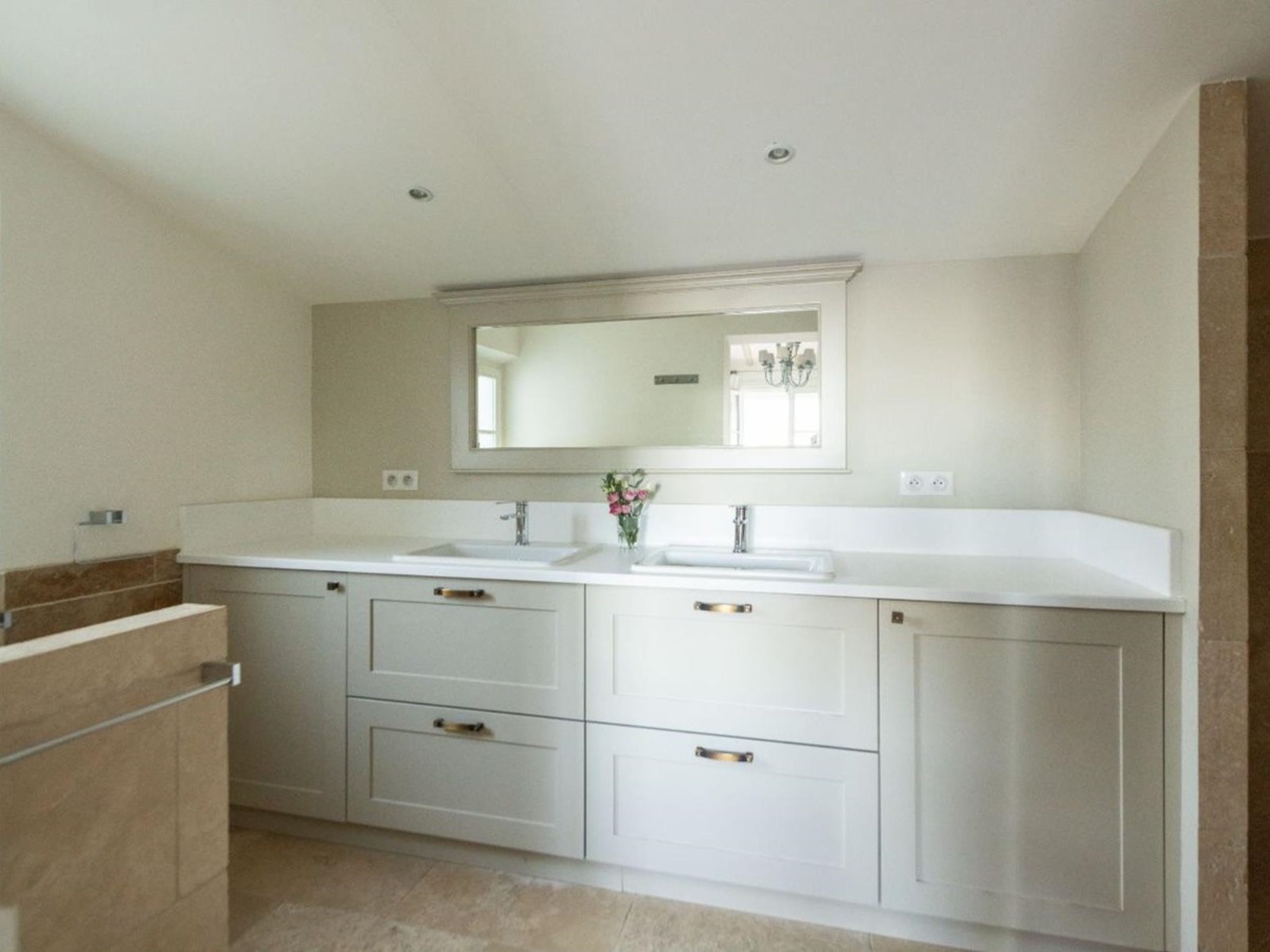 Bathroom One at Villa Grande Pointe in the Cote d'Azur