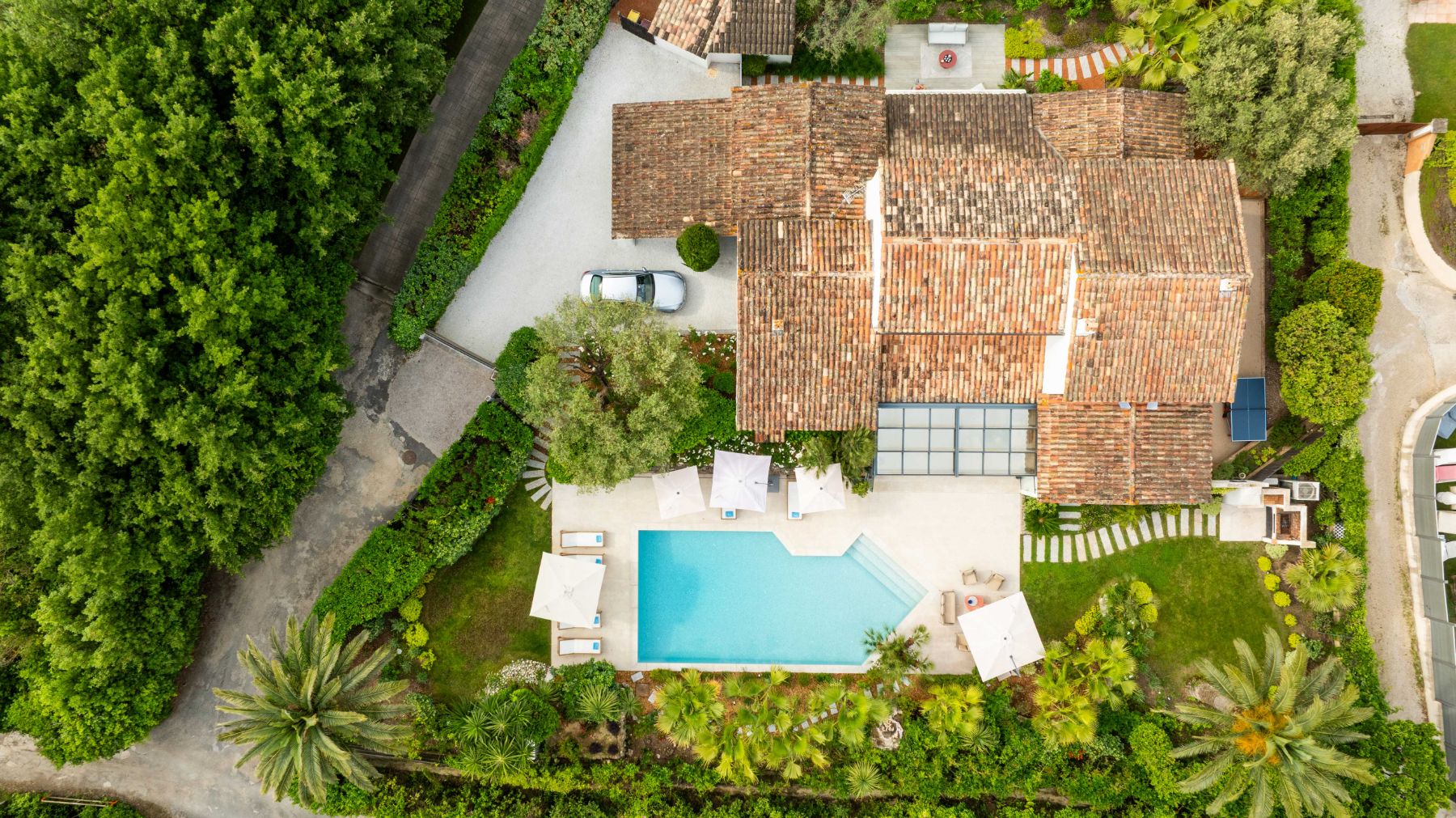 Aerial view at Villa Les Palmiers in Cote D'Azur