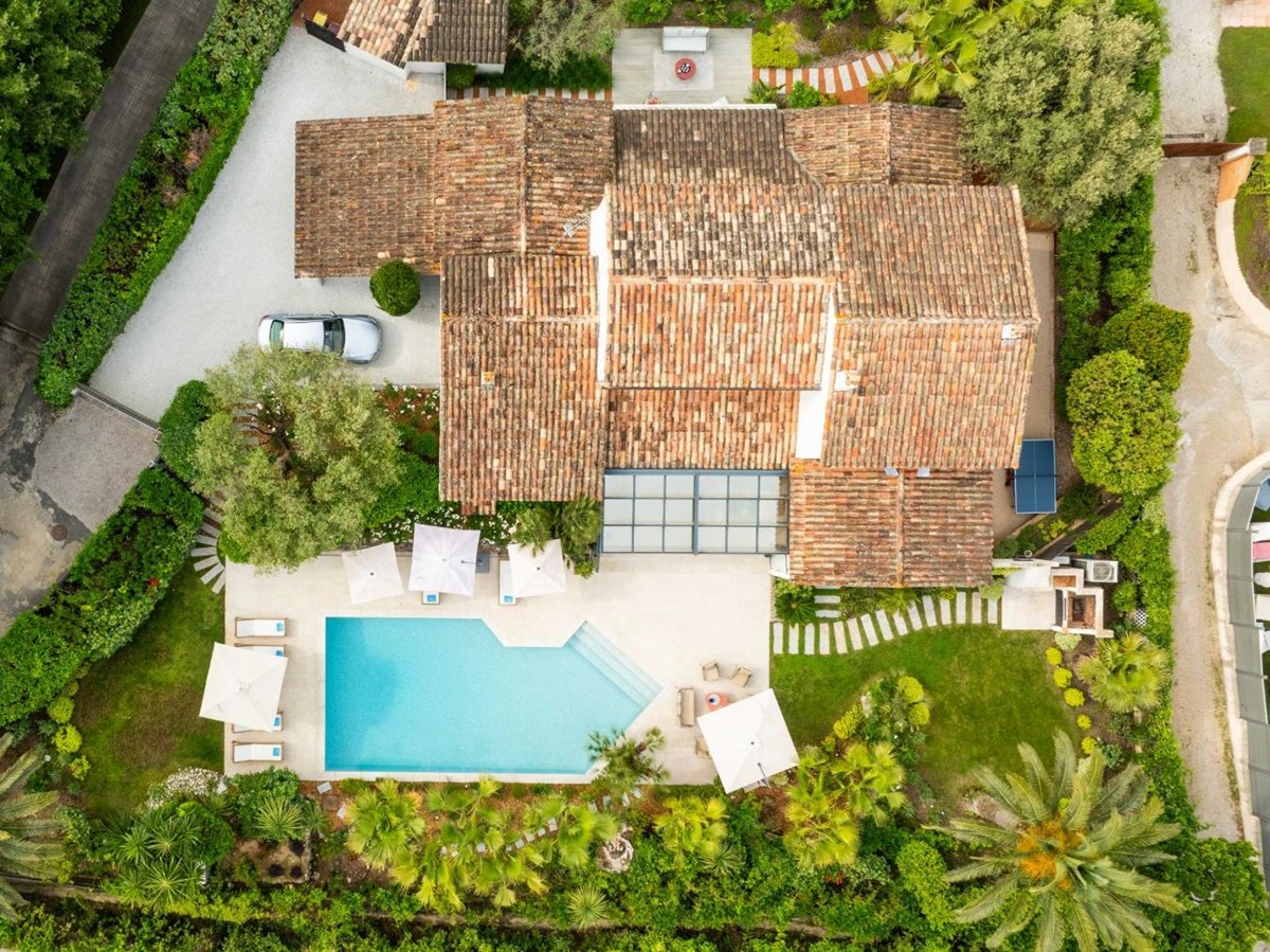 Aerial view at Villa Les Palmiers in Cote D'Azur