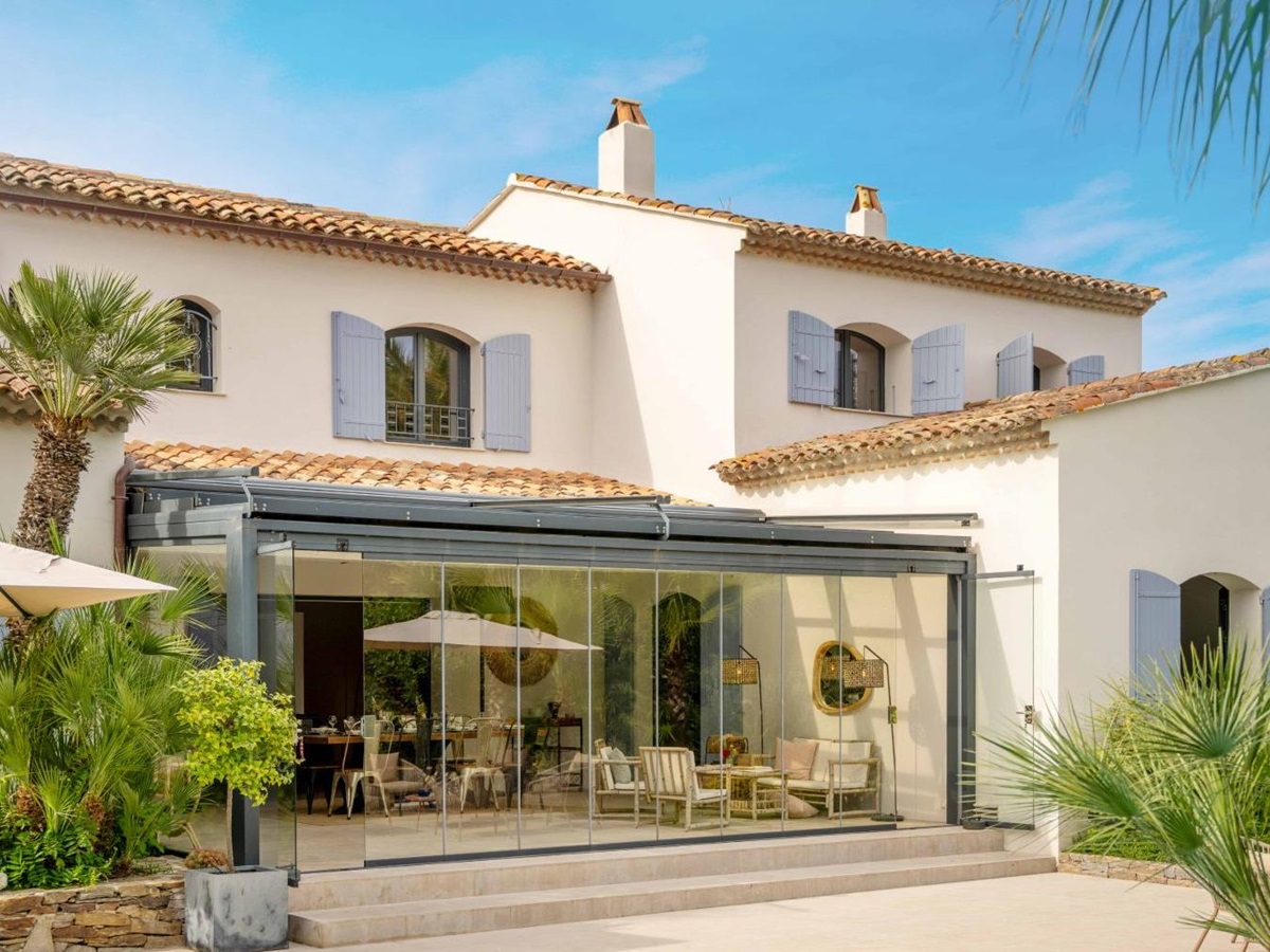 Exterior at Villa Les Palmiers in Cote D'Azur
