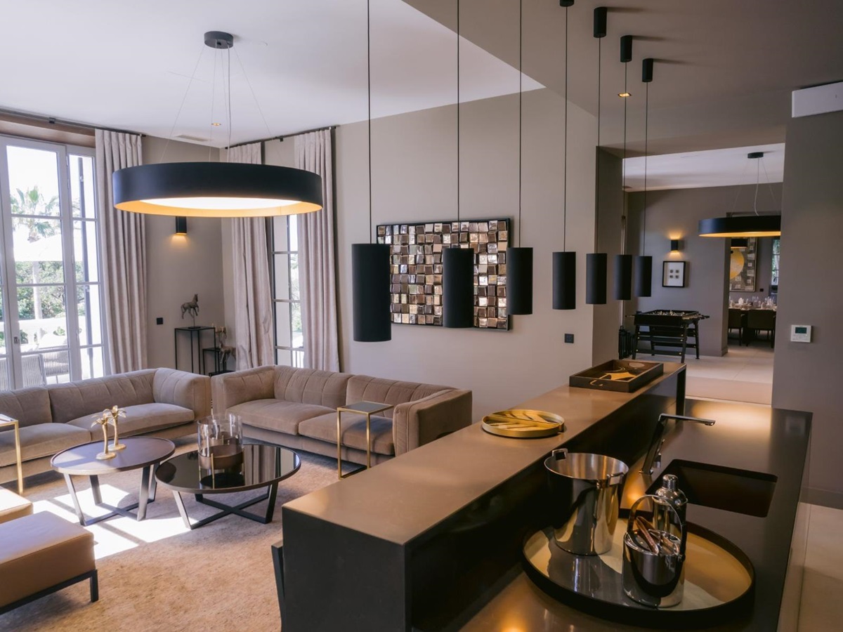 Bar at Villa Letitia in the Cote d'Azur
