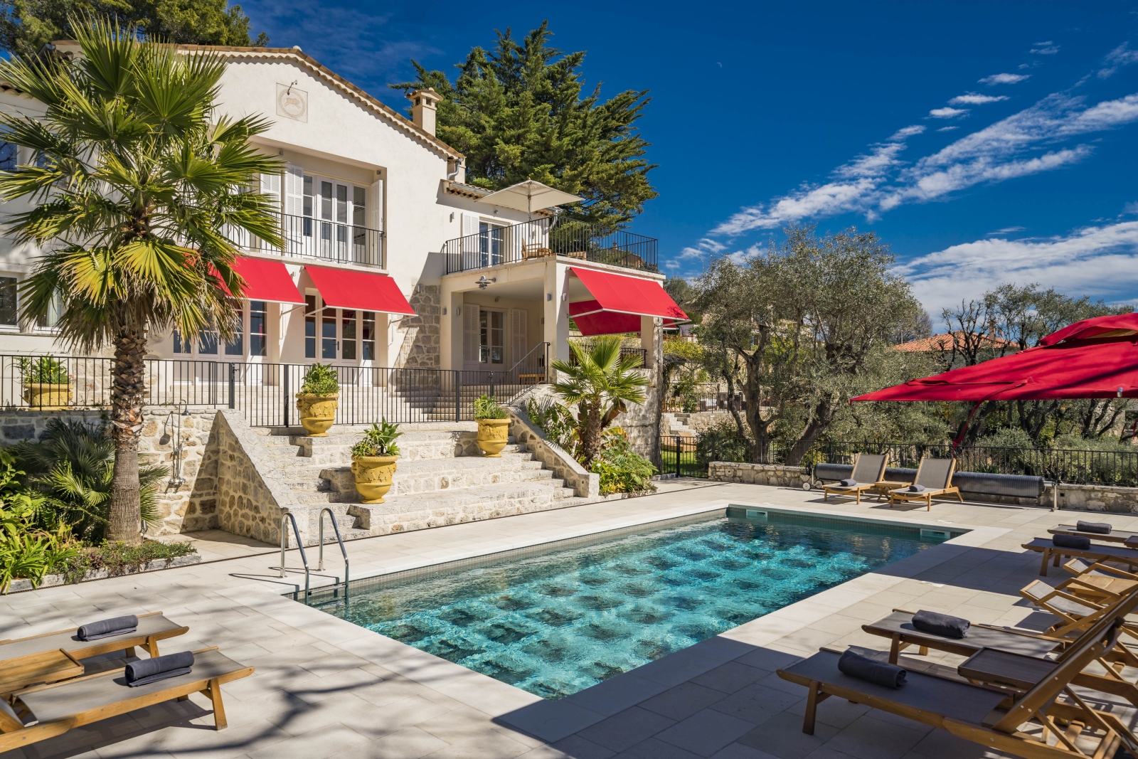 Luxury Villas Cote d'Azur | Cote d'Azur Villas | Red Savannah