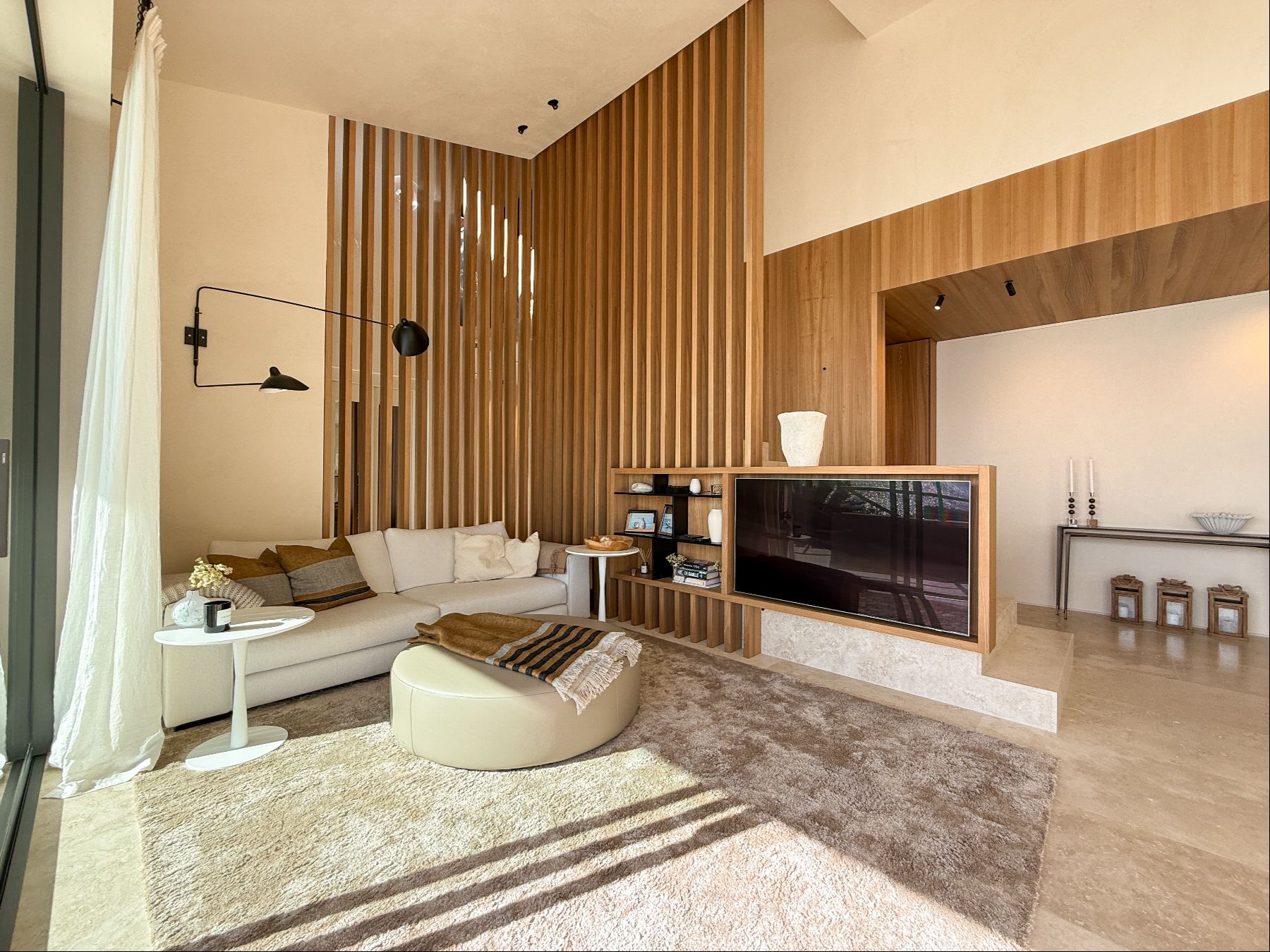 TV in the sitting room at Villa Mathilde in Cote d'Azur