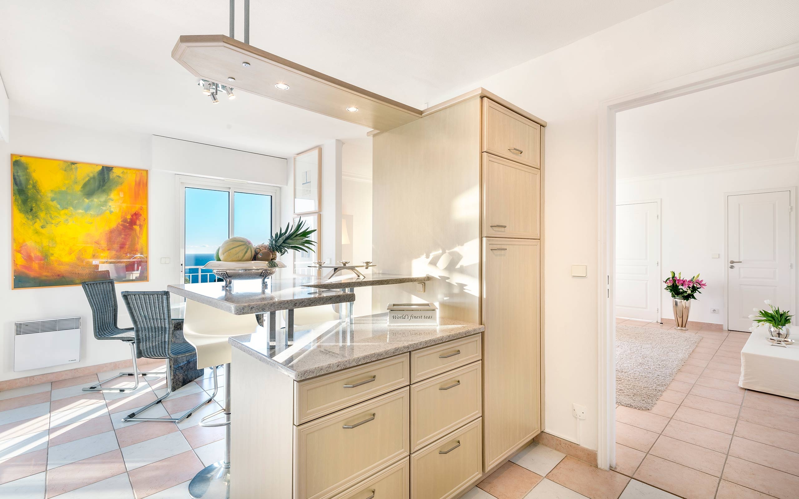 Kithcne in Villa Mont Charles, Cote dAzur
