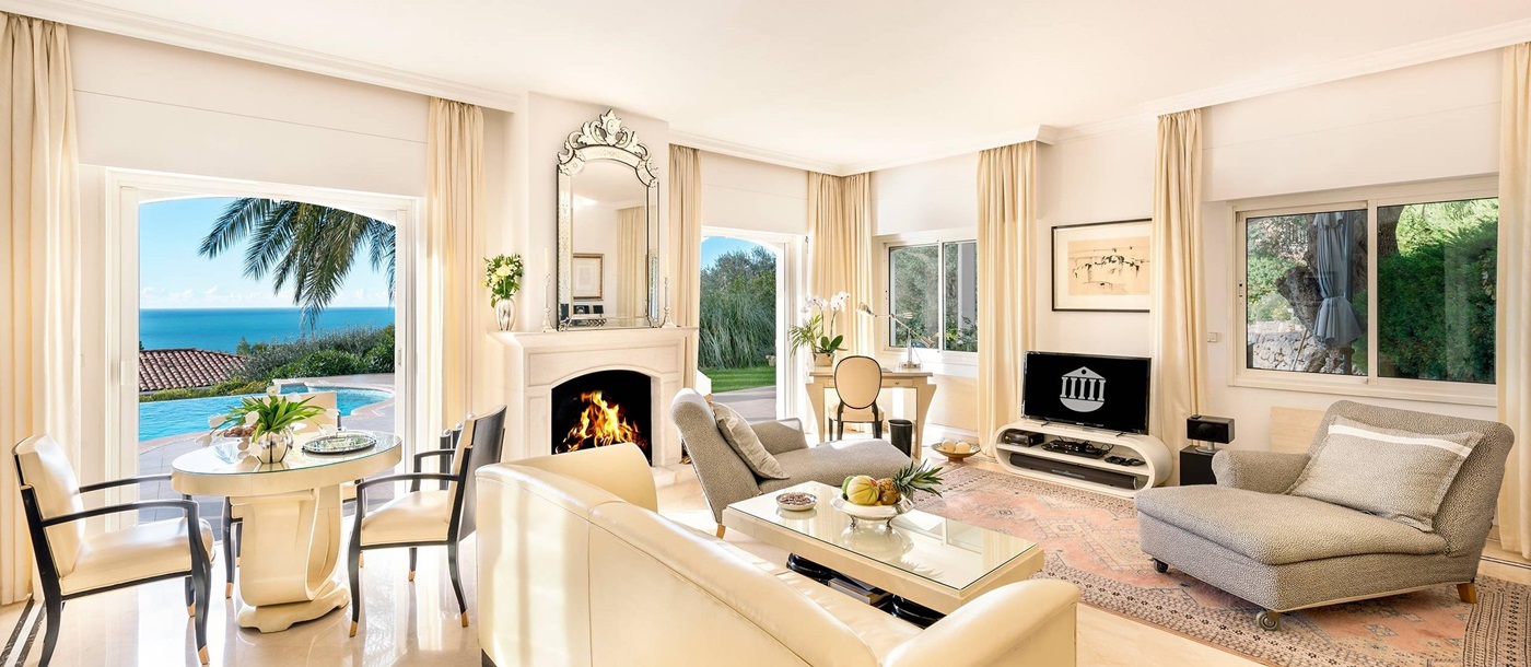 Living room in Villa Mont Charles, Cote dAzur