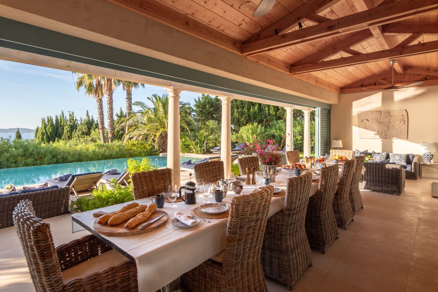 Outdoor Dining at Villa Napoleon in Sainte Maxime, Cote d'Azur