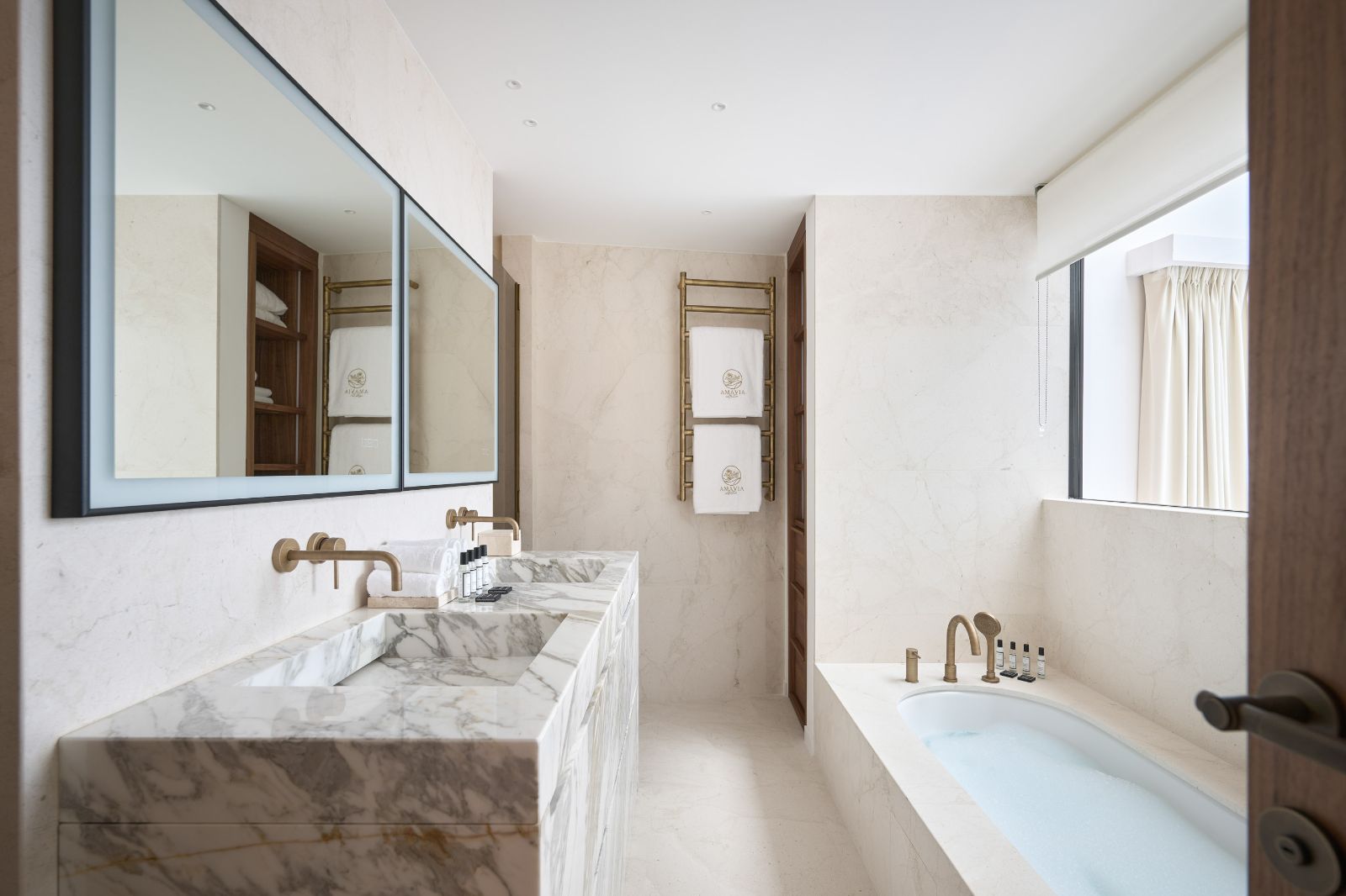 The bathroom at VIlla Olivia near Villefranche