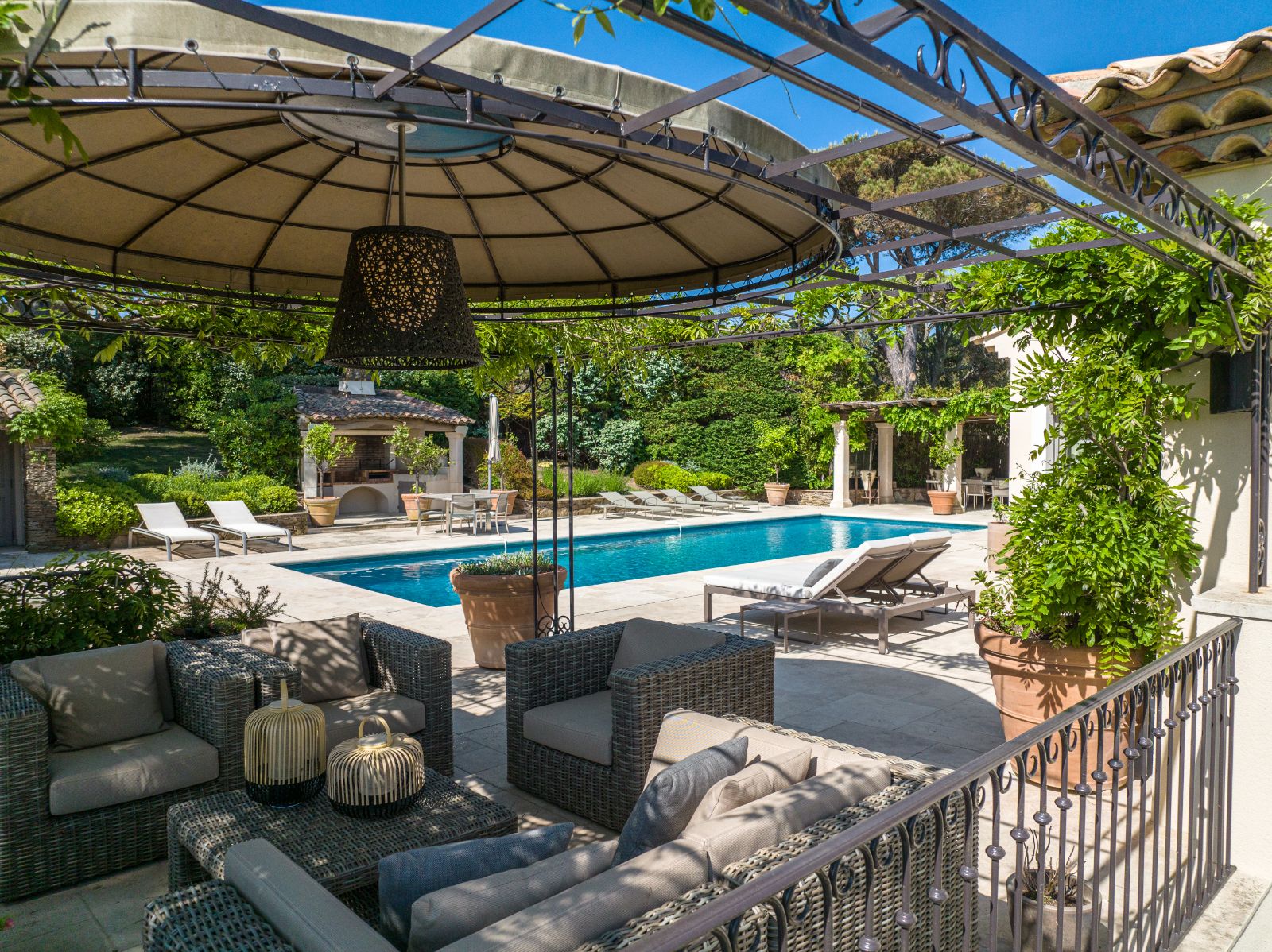 Villa Sassari outdoor pool terrace and seating area