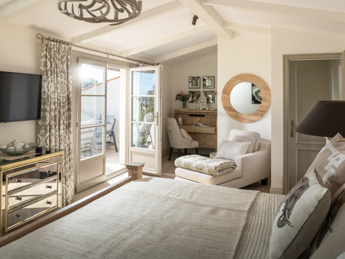Bedroom Four at Villa Zamora in the Cote d'Azur