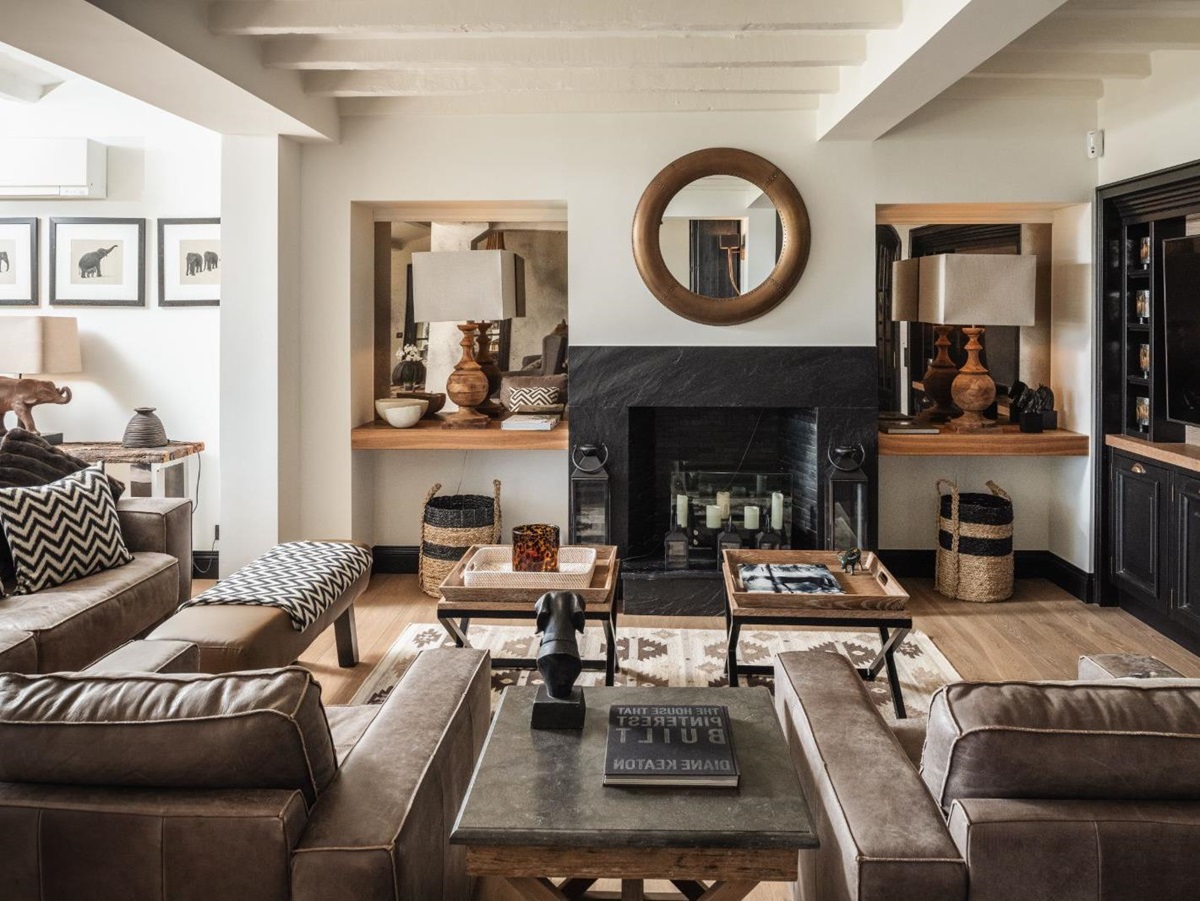 Sitting Room at Villa Zamora in the Cote d'Azur