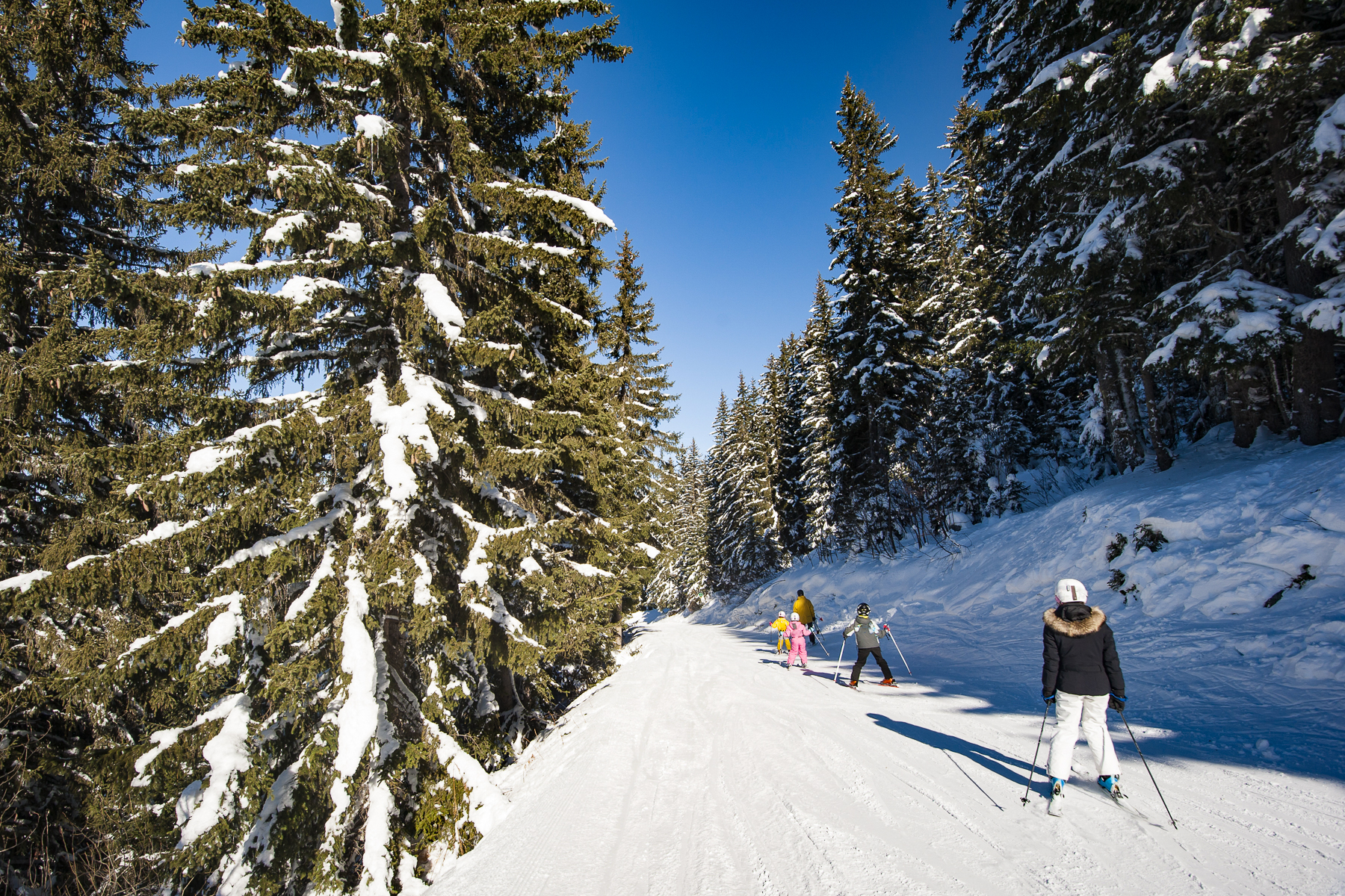 Skiing cross country in Courchevel