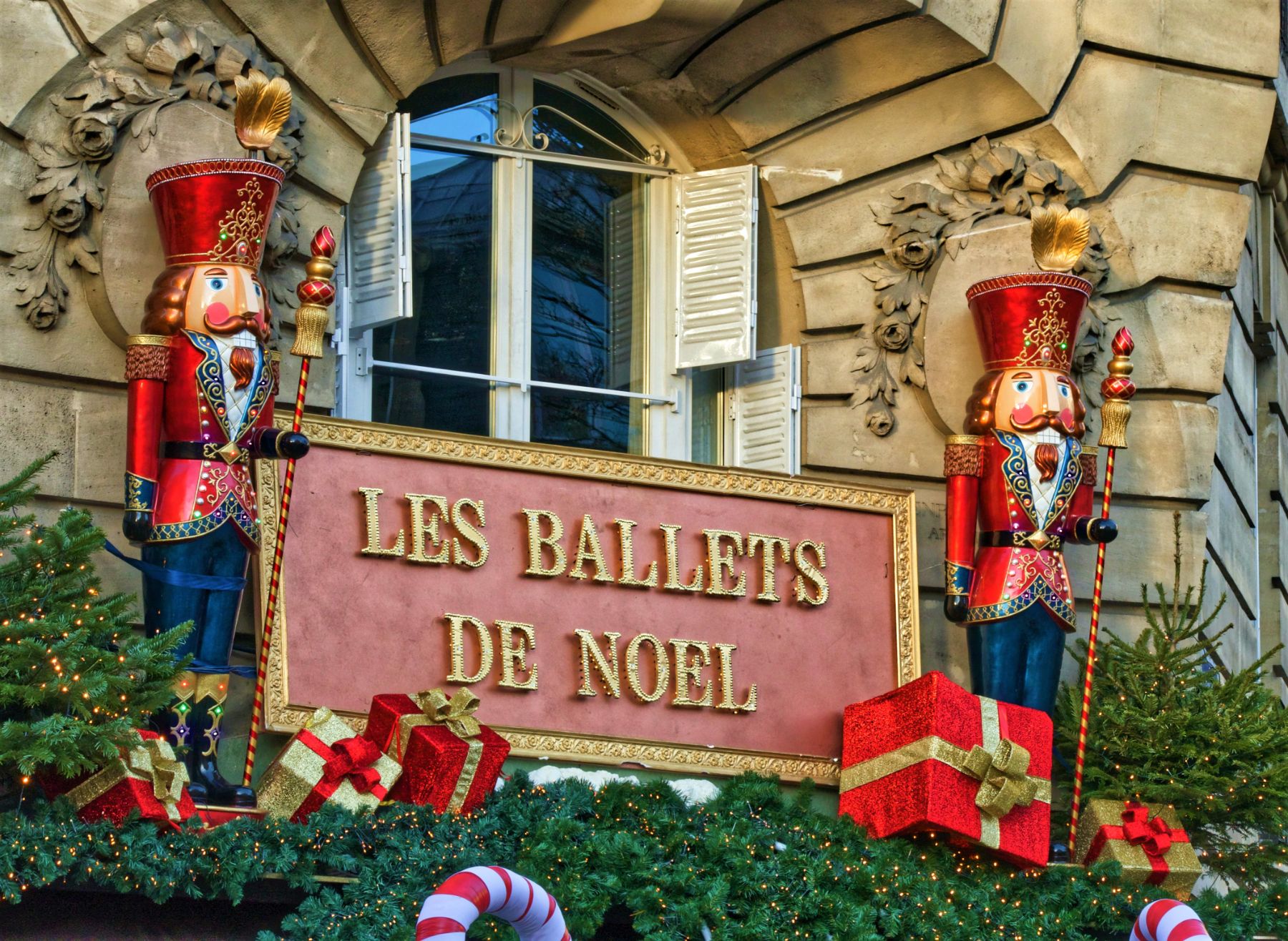 Sign to the Nutcracker ballet in France