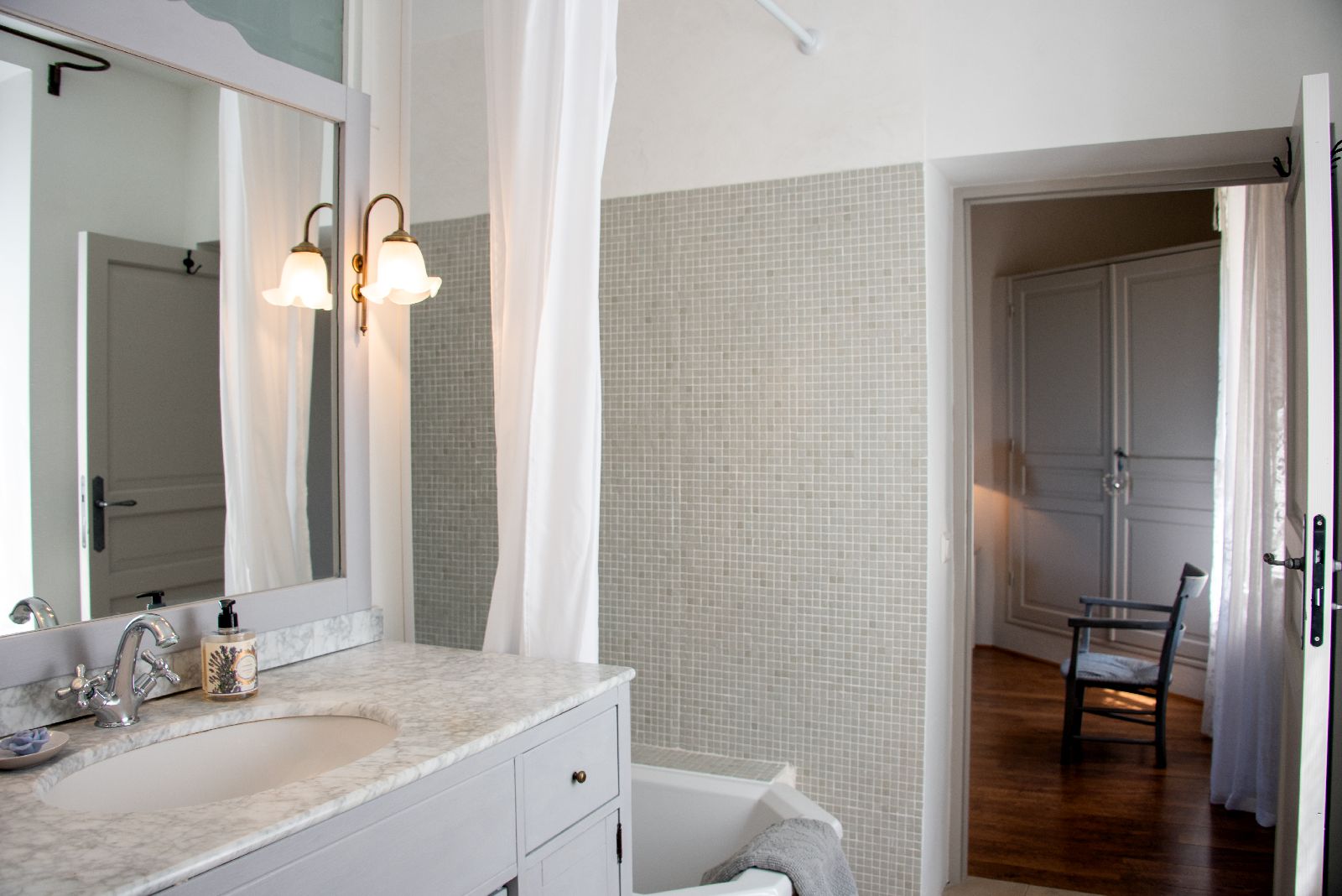 Bathroom with shower at Bastide d'Aristide in Provence