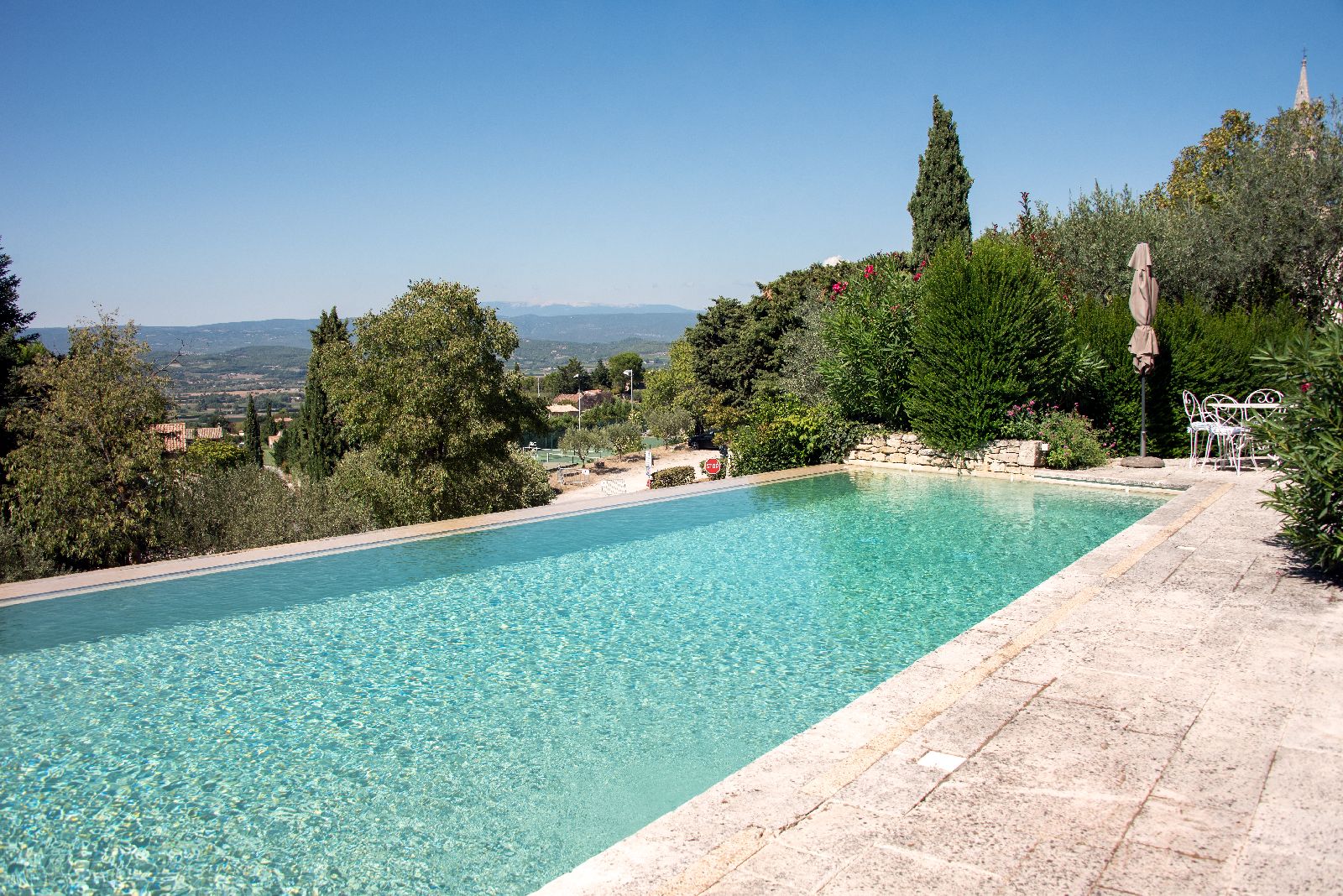 Pool at Bastide-d'Aristide in Provence