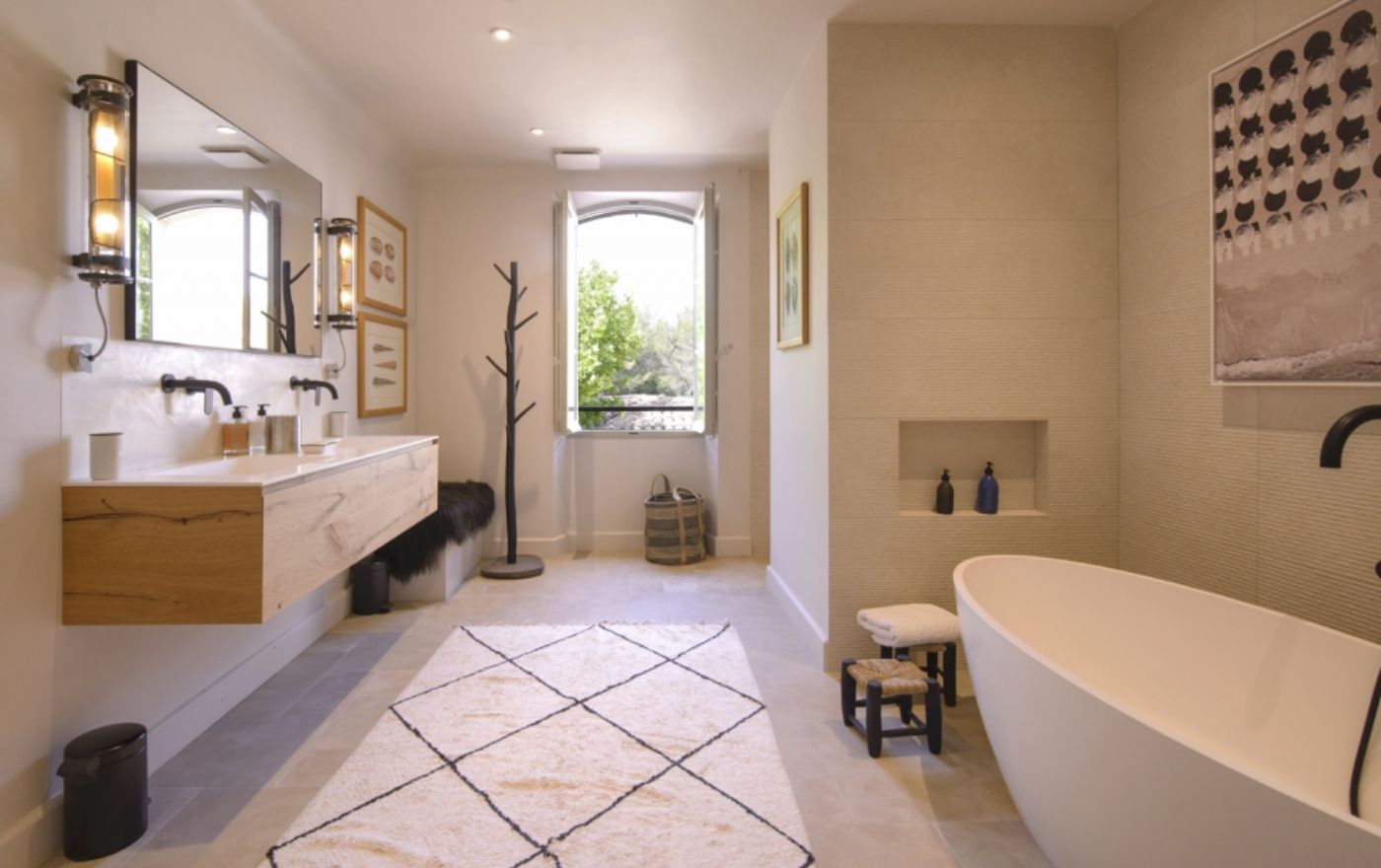 Bathroom 1 at Bastide des Cypres in Provence