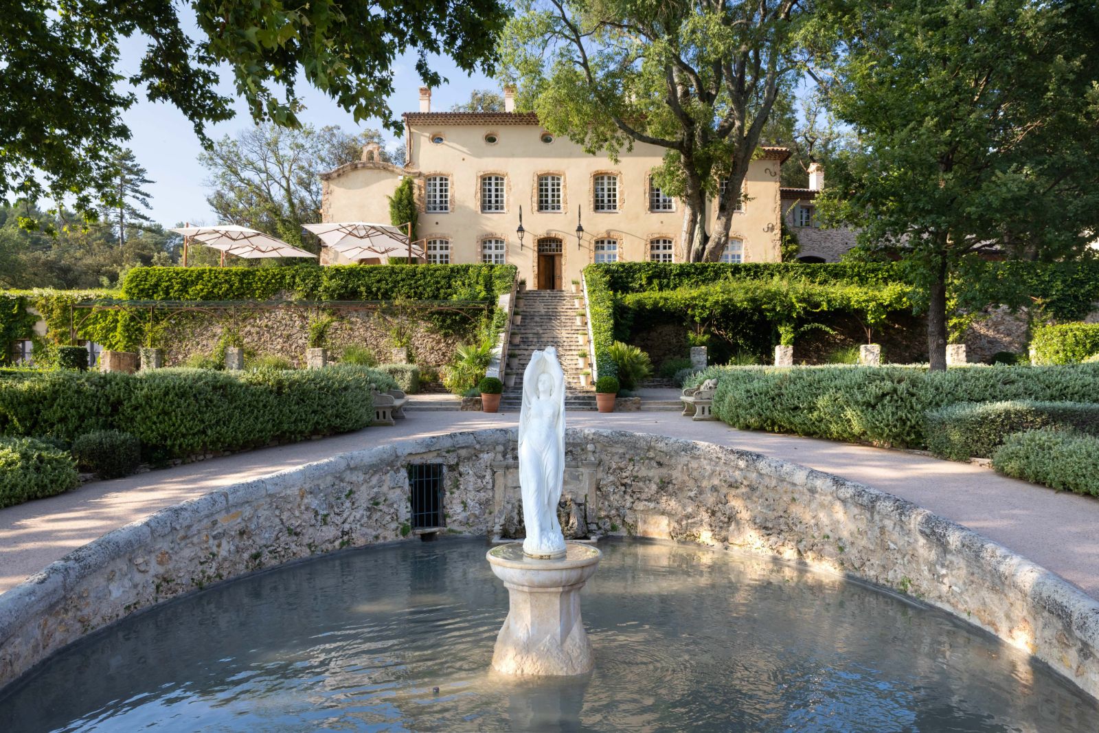 Fountain at Chateau Margui