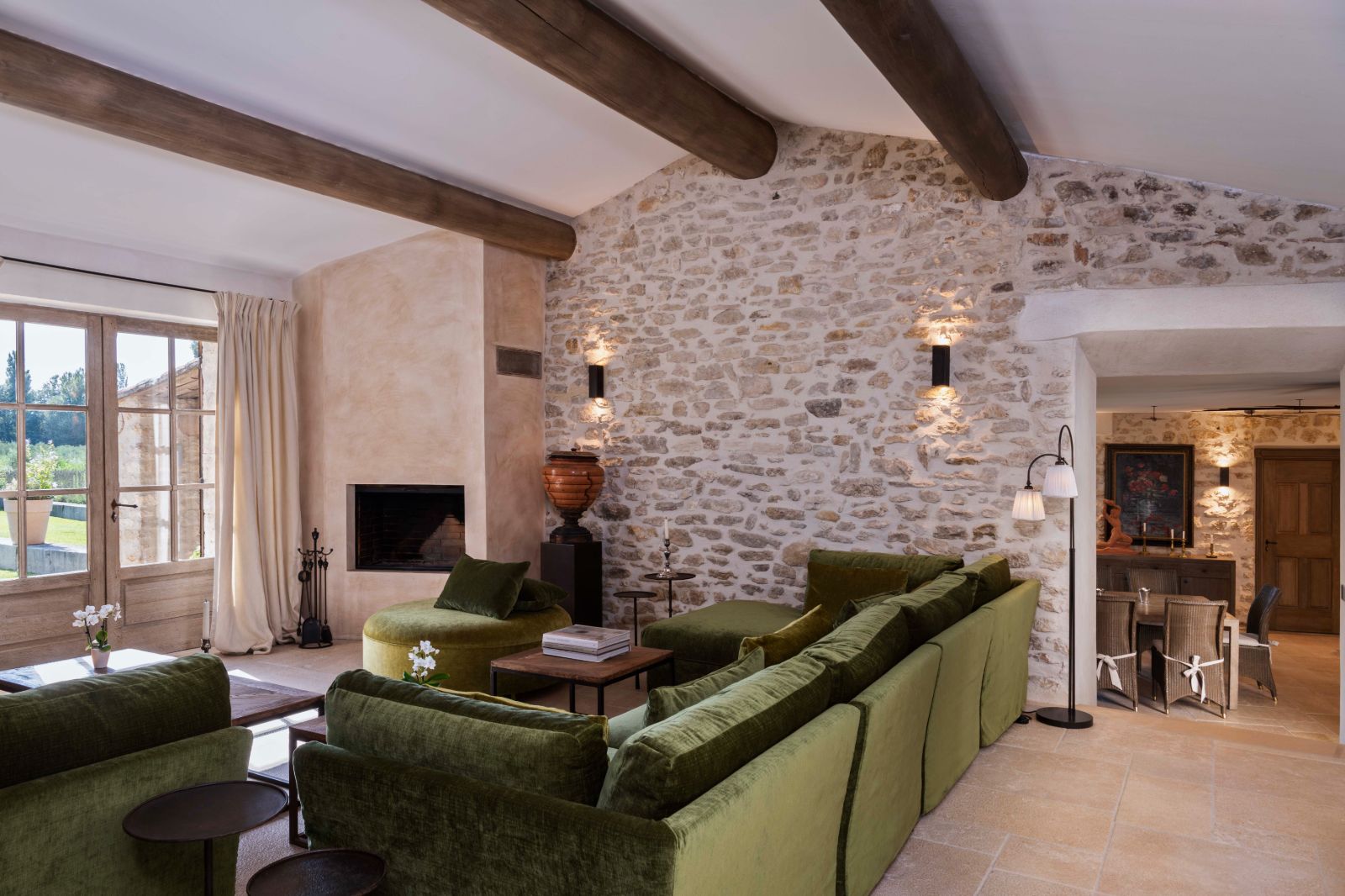Living room at Domaine des Baumettes