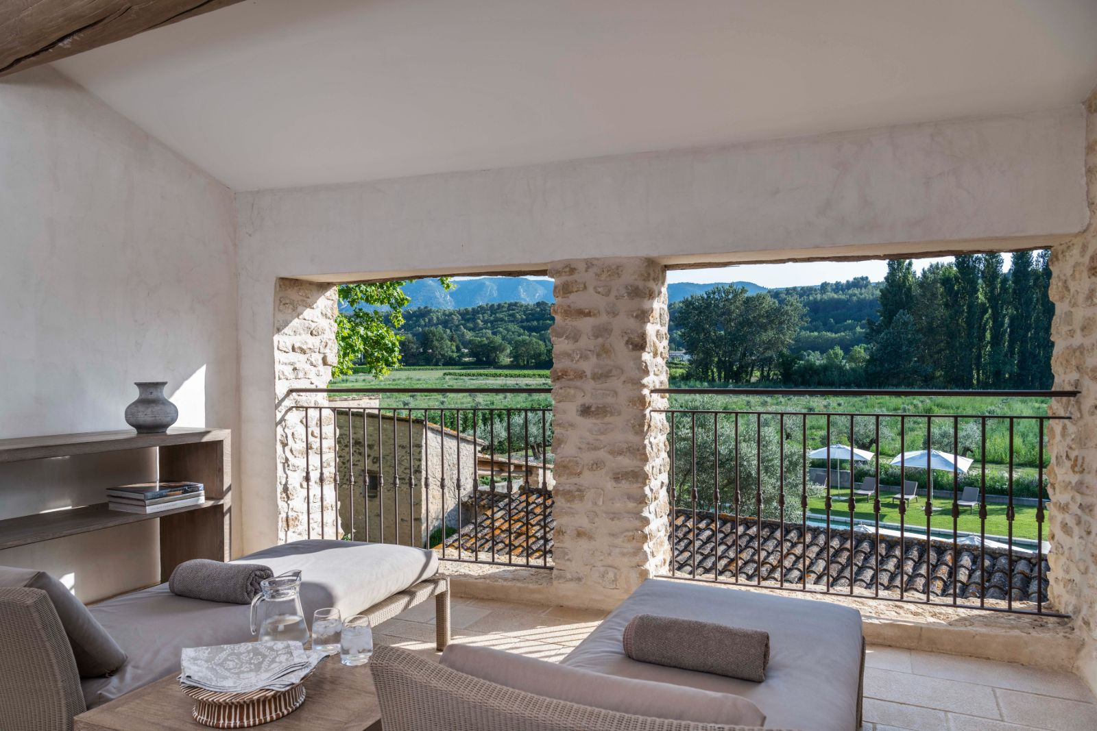 Terrace with countryside views at Domaine des Baumettes