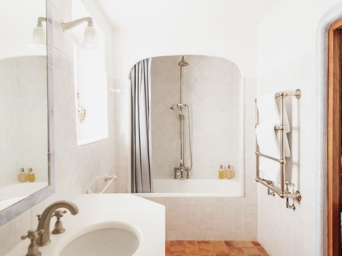Bathroom One at Domaine des Coteaux in Provence