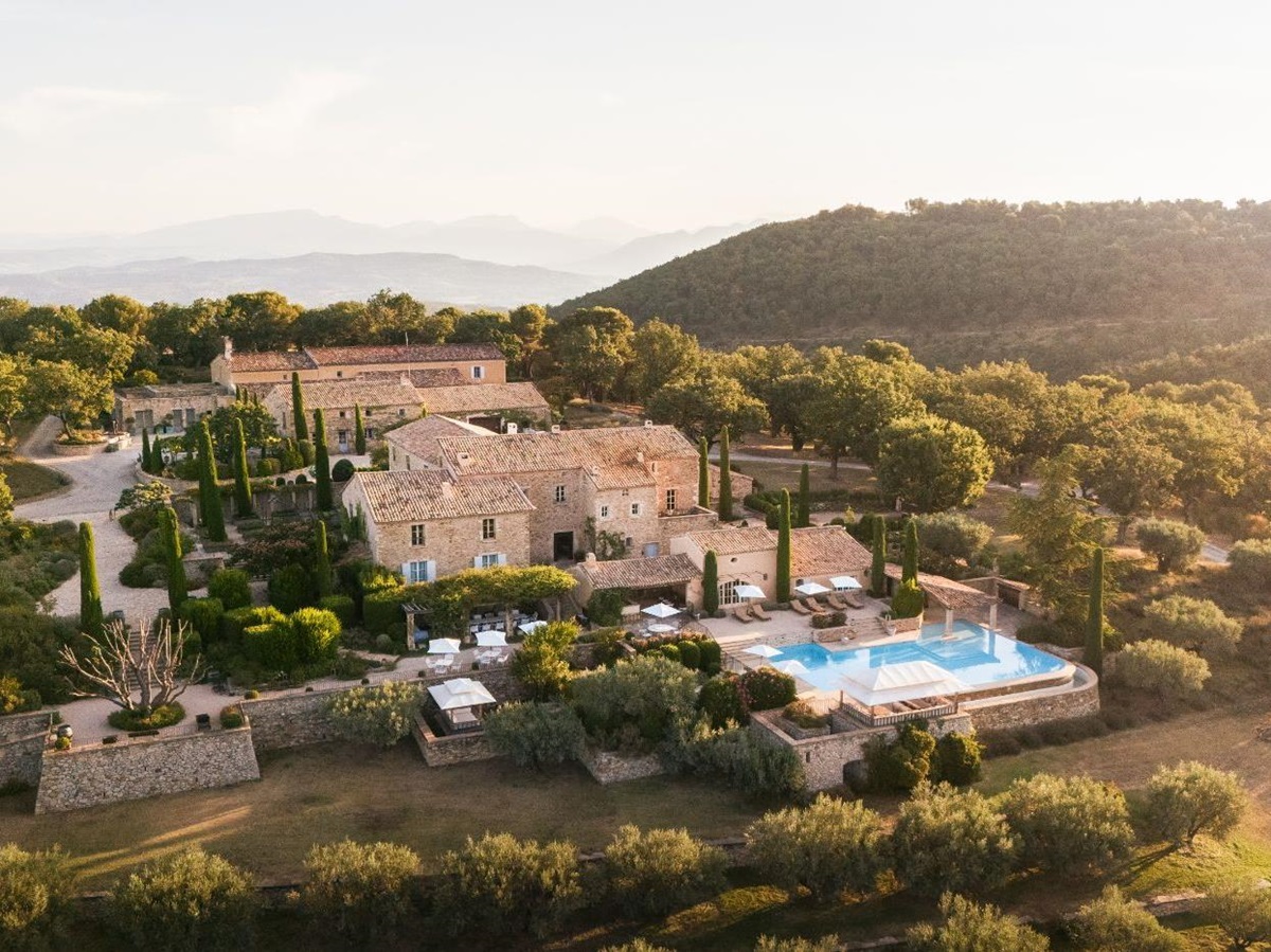Exterior of Domaine des Coteaux in Provence