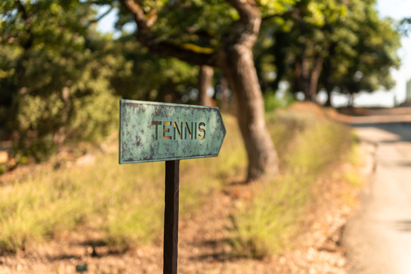 Tennis Sign at Domaine des Coteaux in Provence