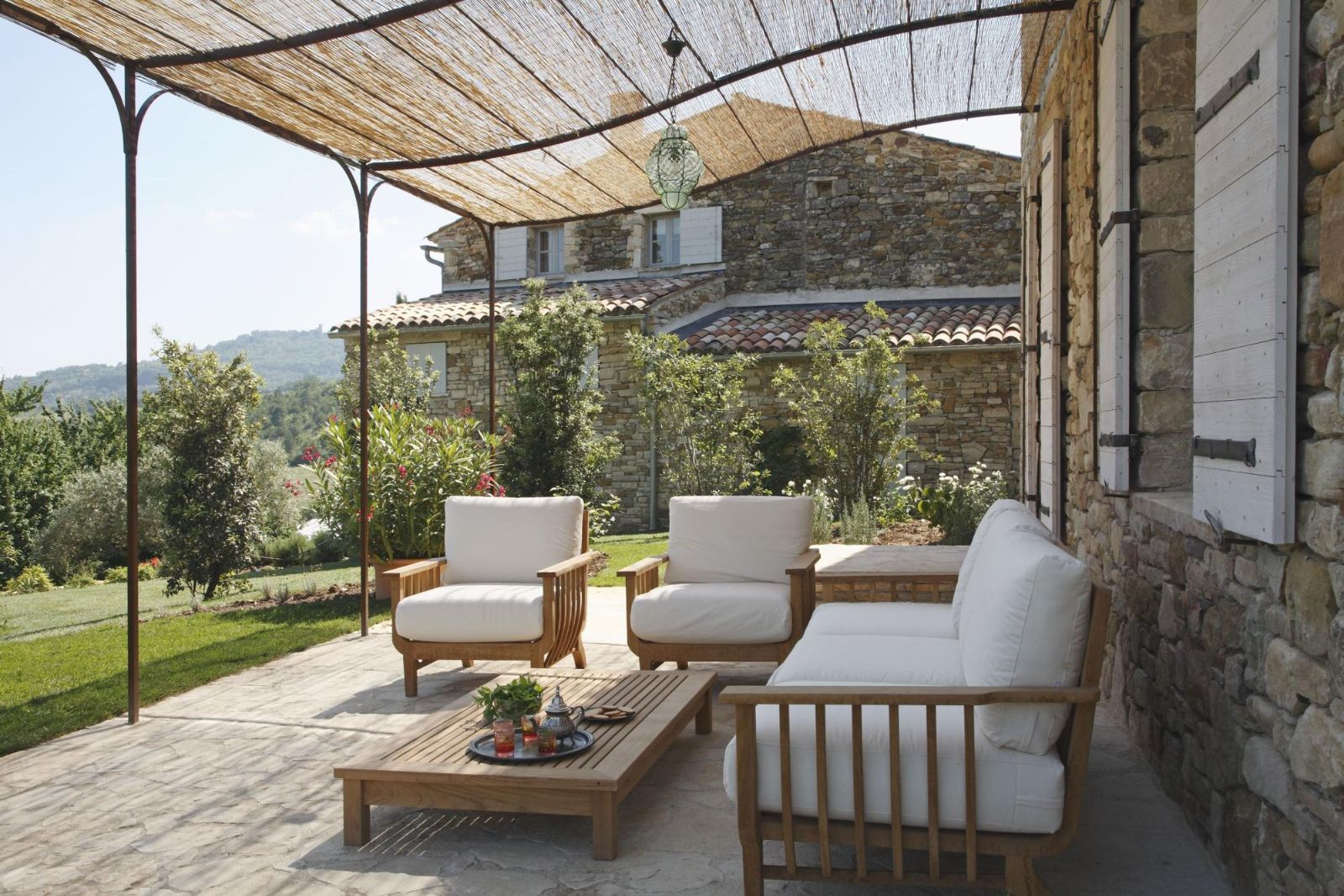 Outdoor Living 2 at La Colline Fleurie in Provence