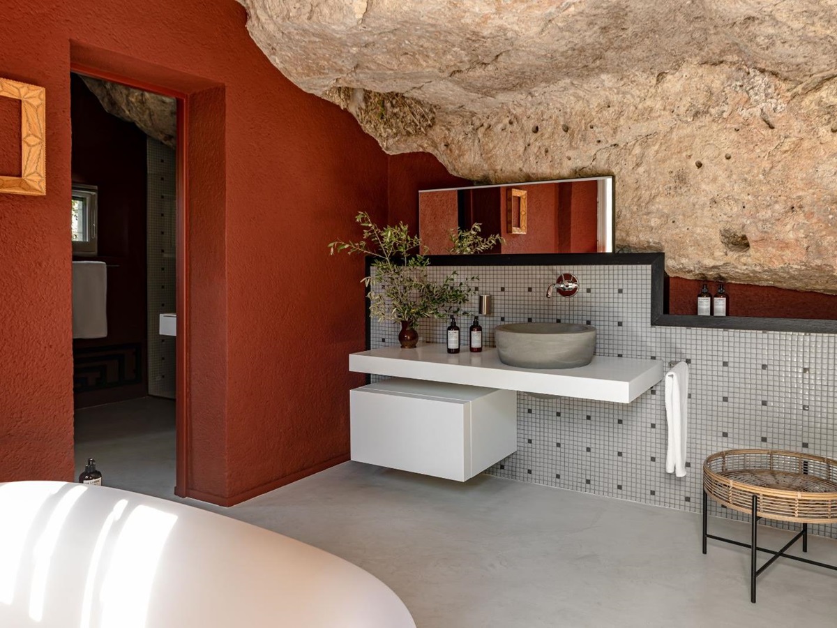 Bathroom at La Maison du Rocher in Provence