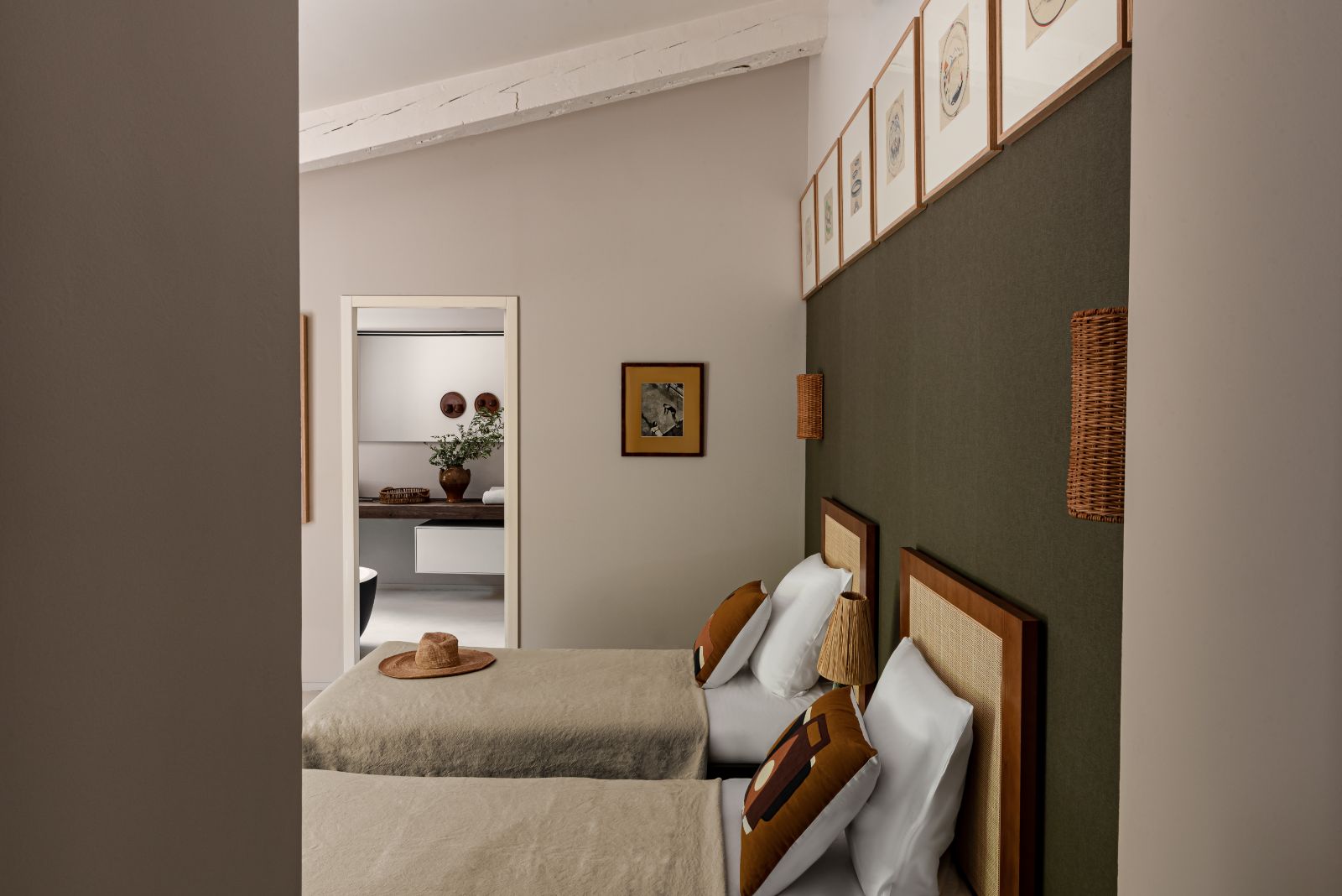 twin beds in earthy colours