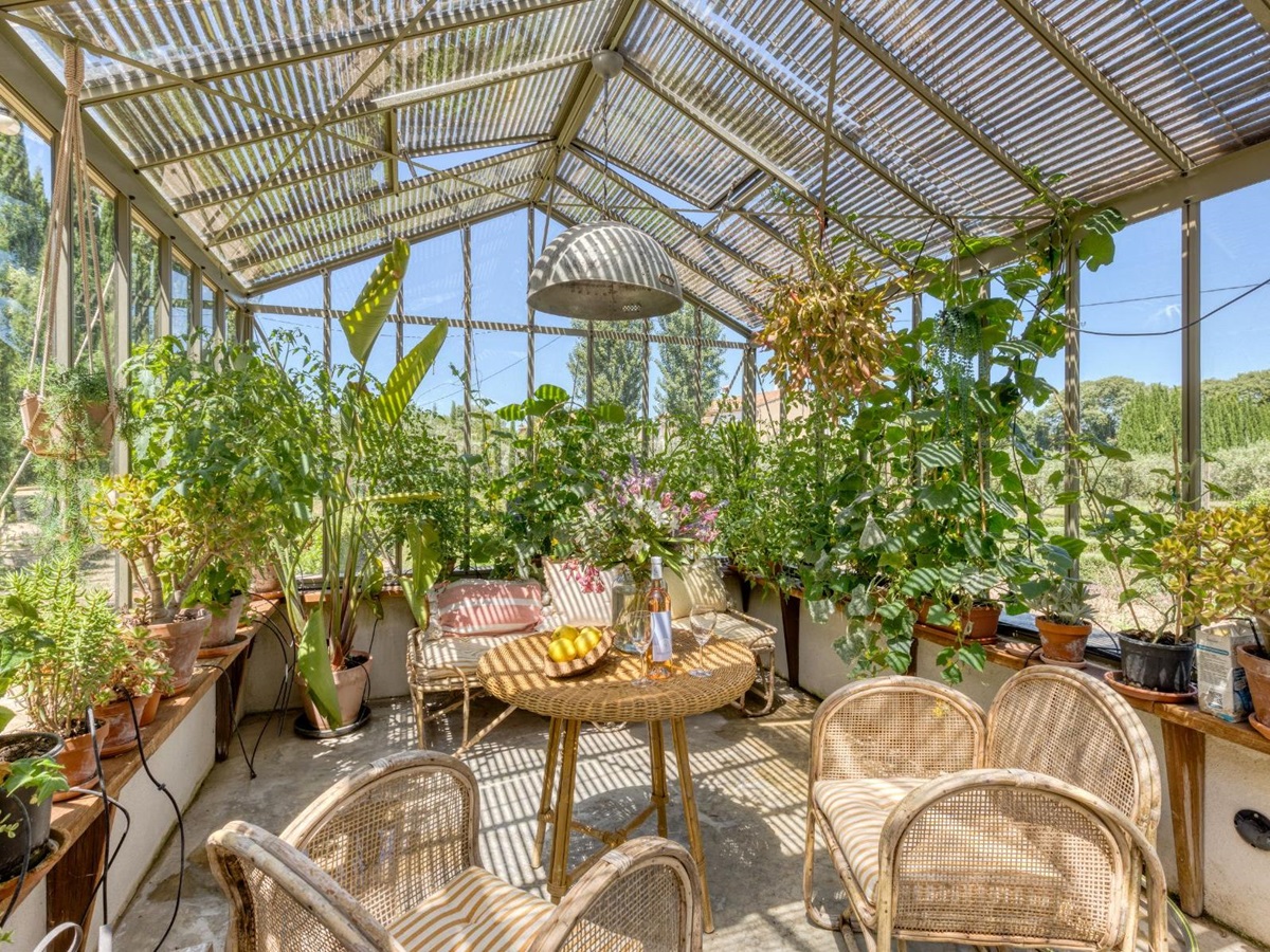 Greenhouse Interior at La Roulotte in Provence