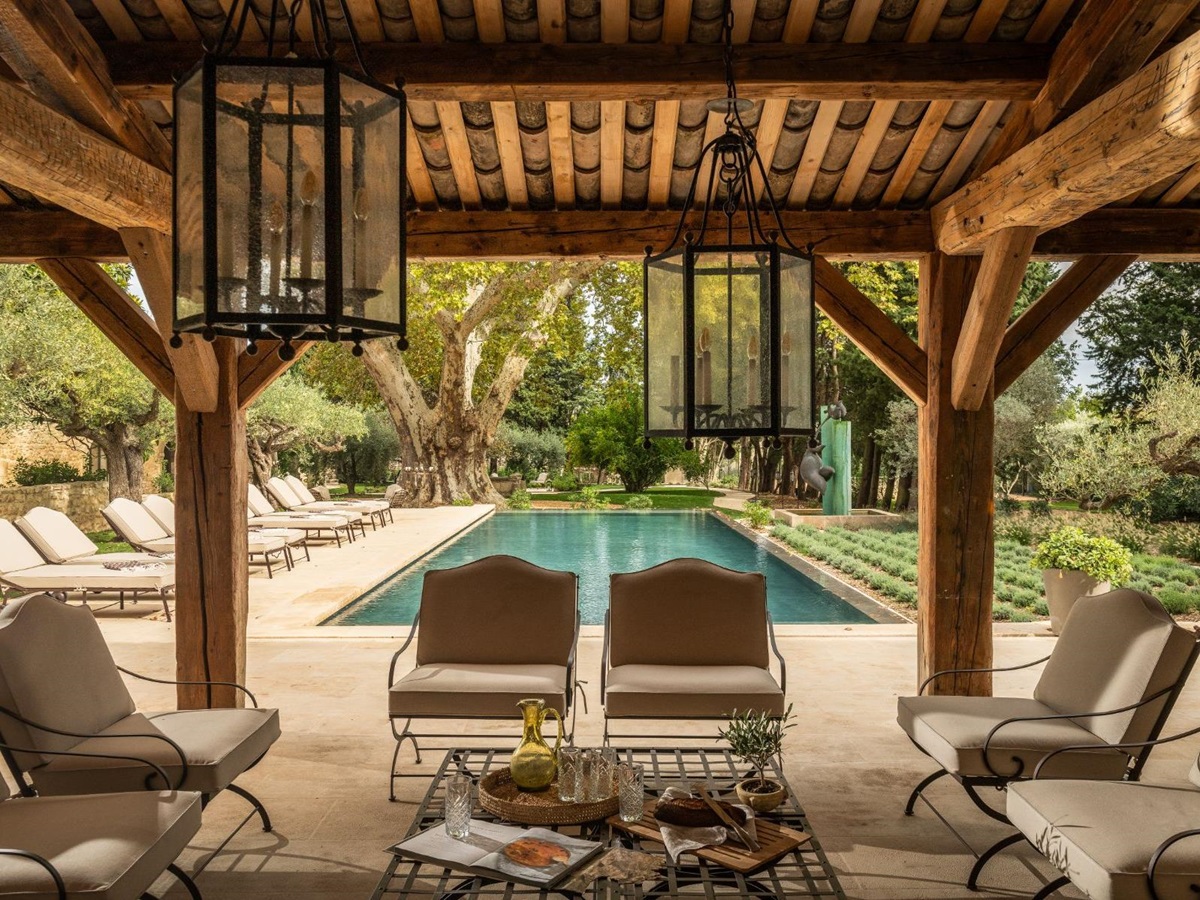 Swimming Pool at La Bastide du Paradou in Provence