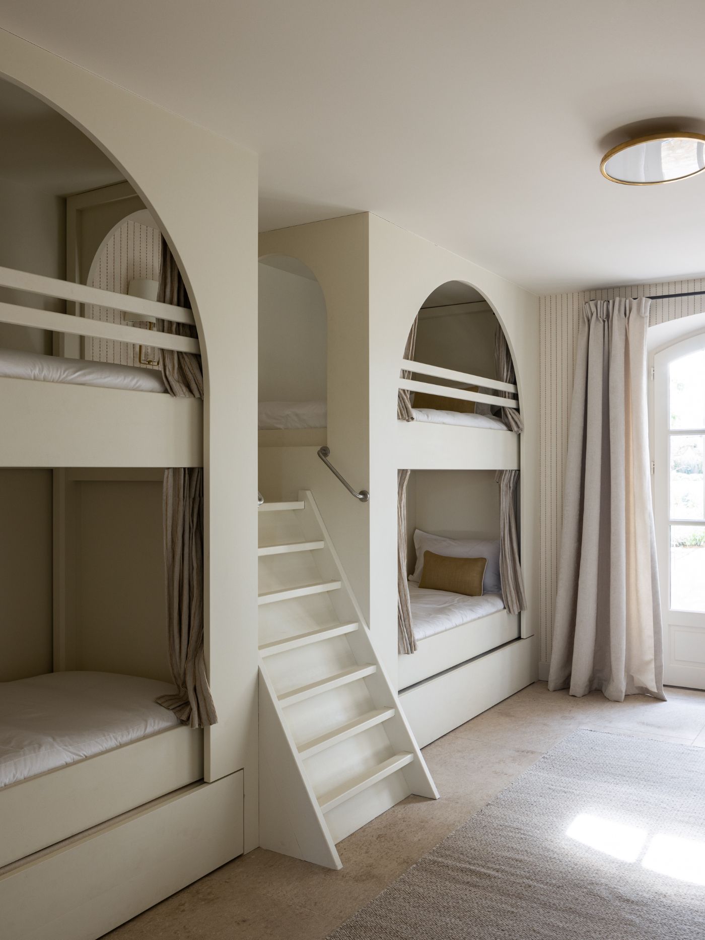 Bunk room in Le Grand Mas D'Eygalieres.