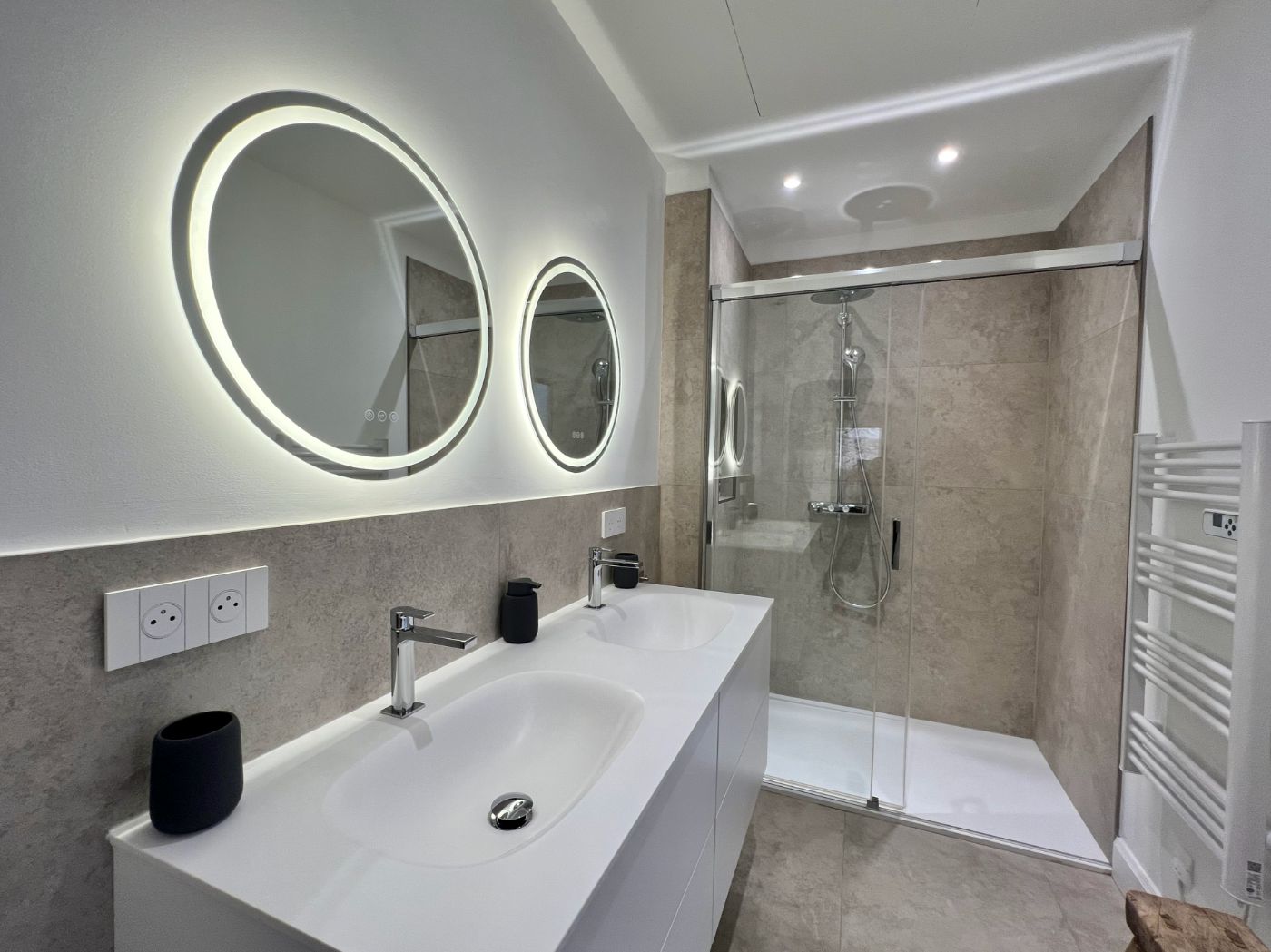 Bathroom at at Maison St Saturnin.
