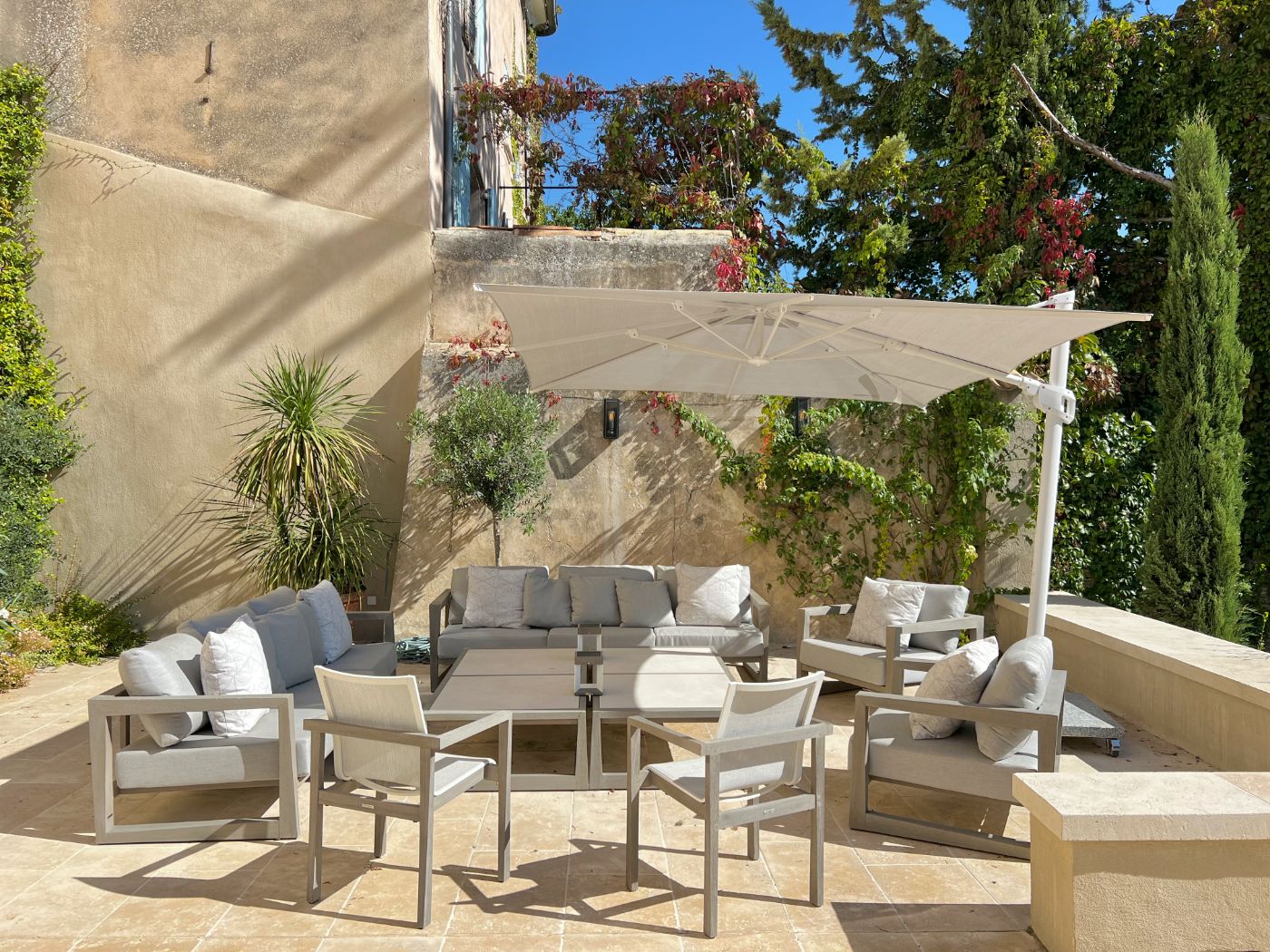 Outdoor seating area at Maison St Saturnin.