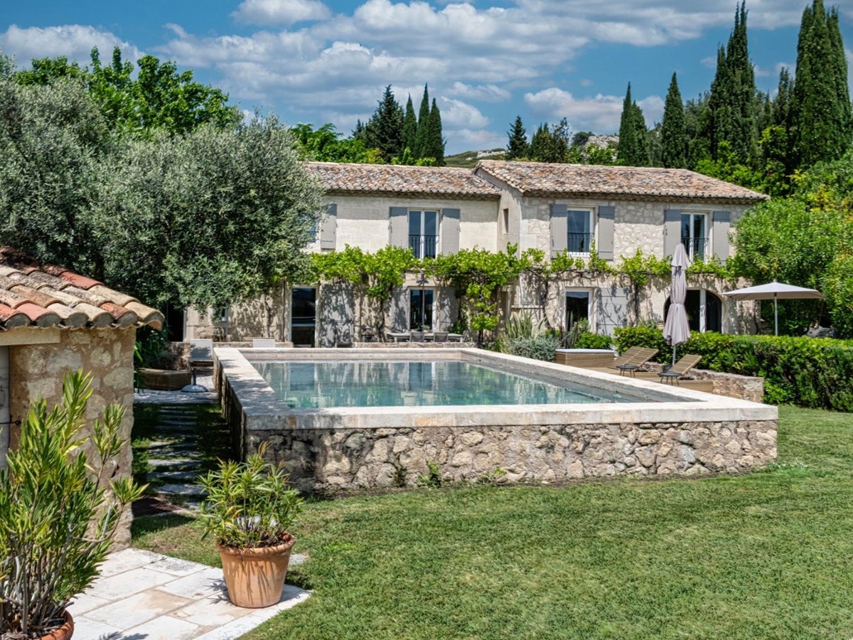 Exterior and Pool at Mas Amara in Provence