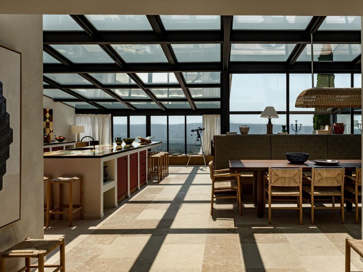 Kitchen Dining at Mas de Maillet in Provence
