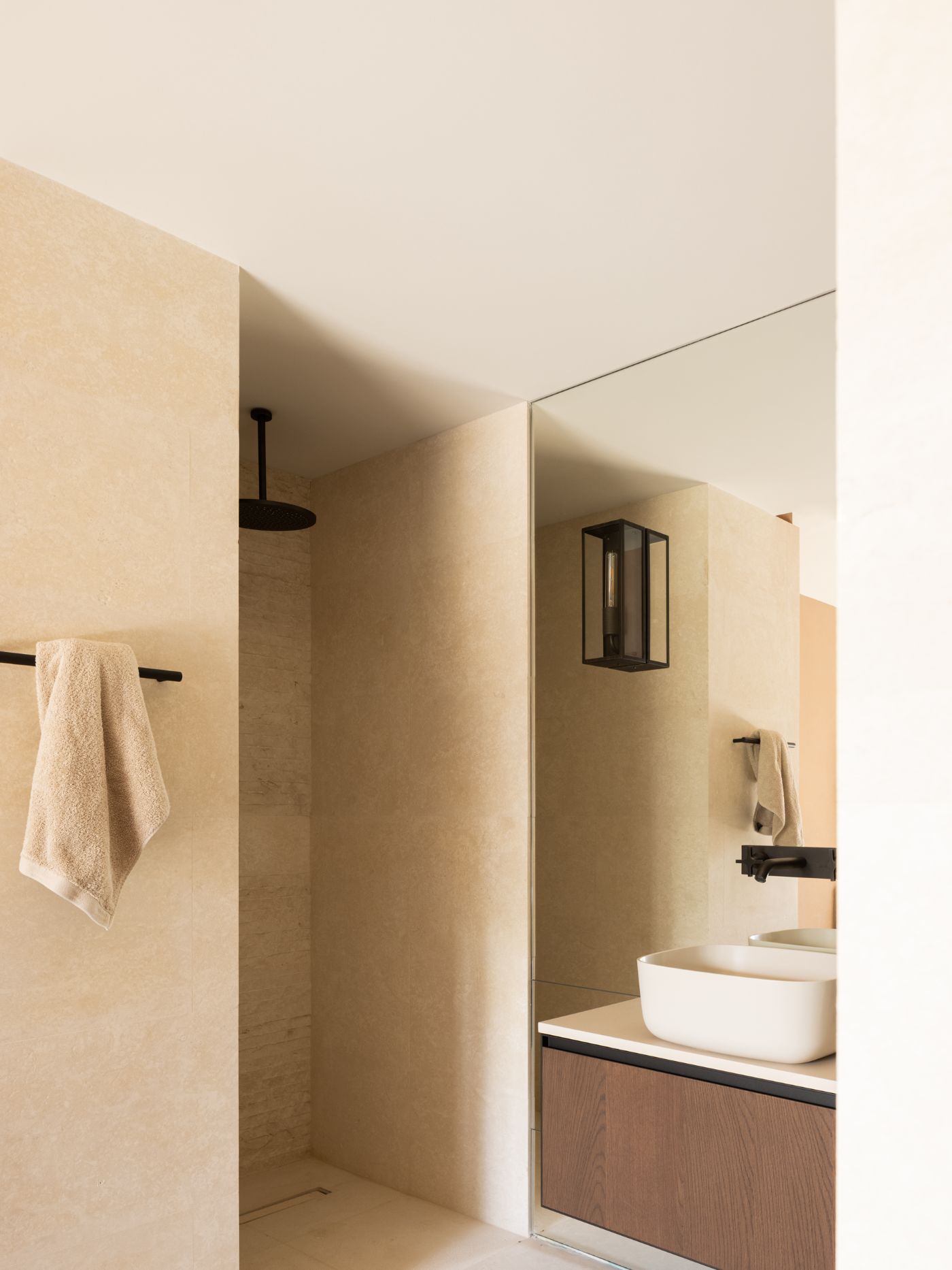 Bathroom at Mas des Terres.