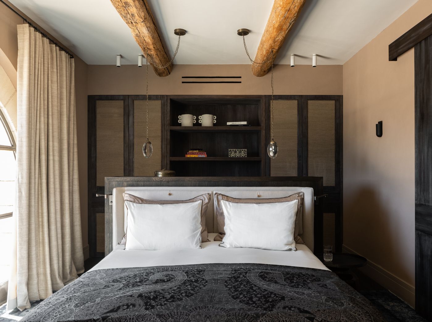 Bedroom at Mas des Terres.