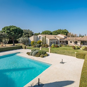 Mas Laurent, luxury villa in Provence