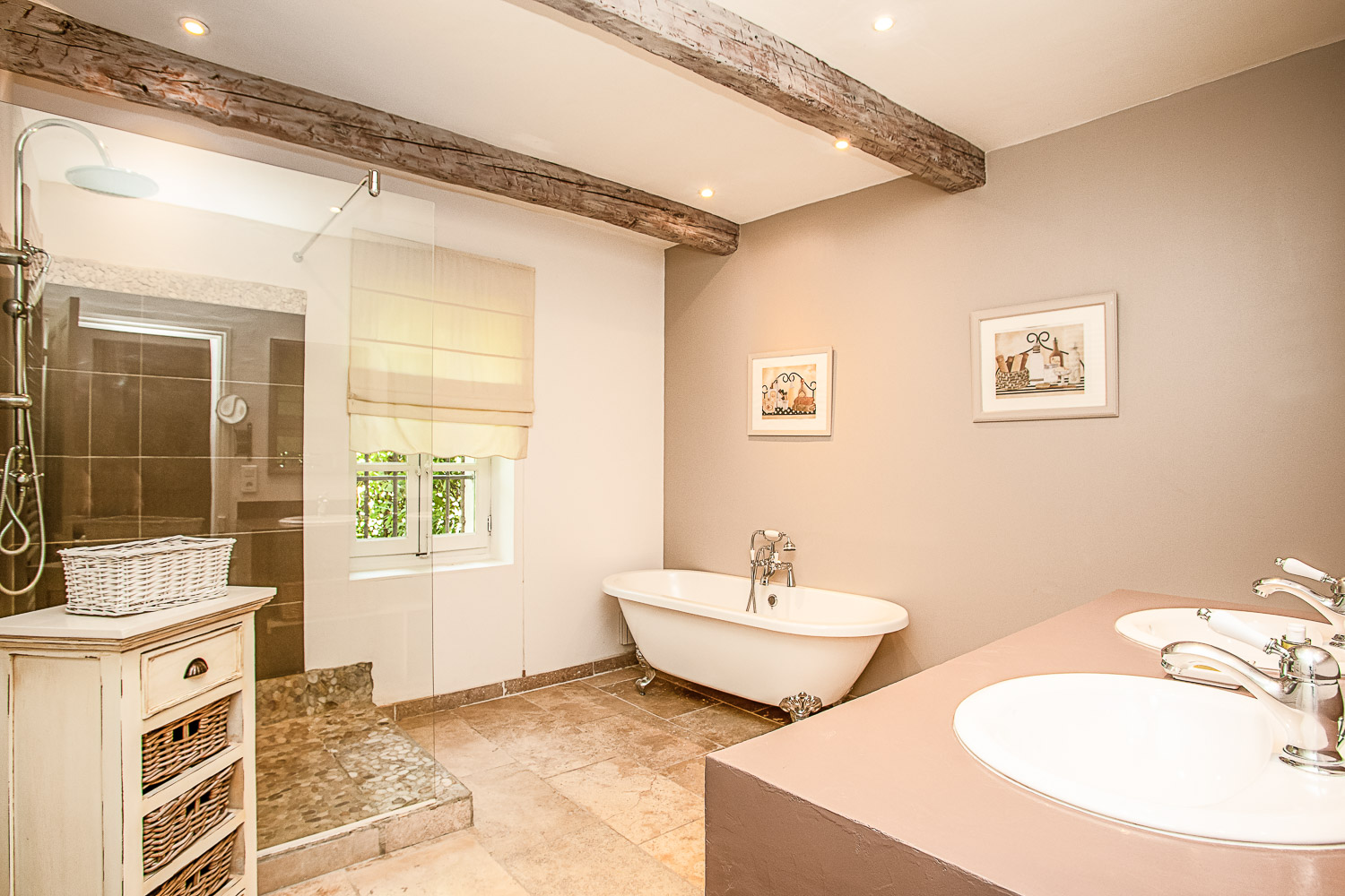 Bathroom at Mas Peyre - Villa in St Remy de Provence