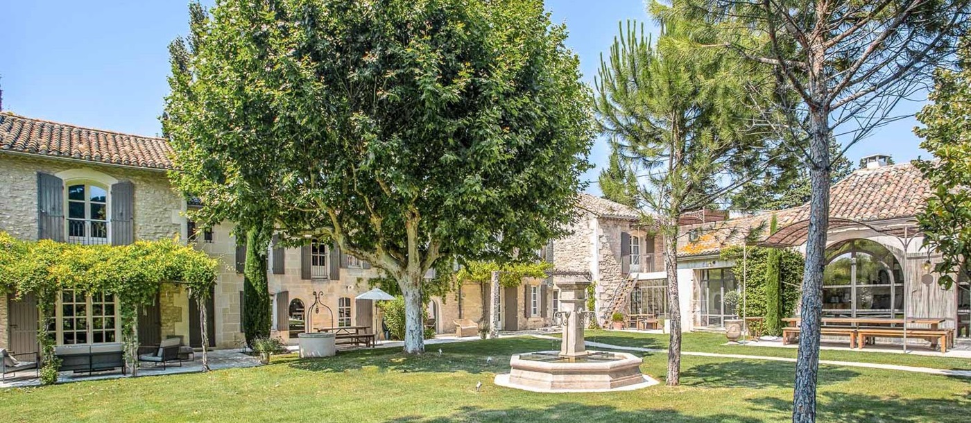Luxury villas in St Remy de Provence - Mas Peyre